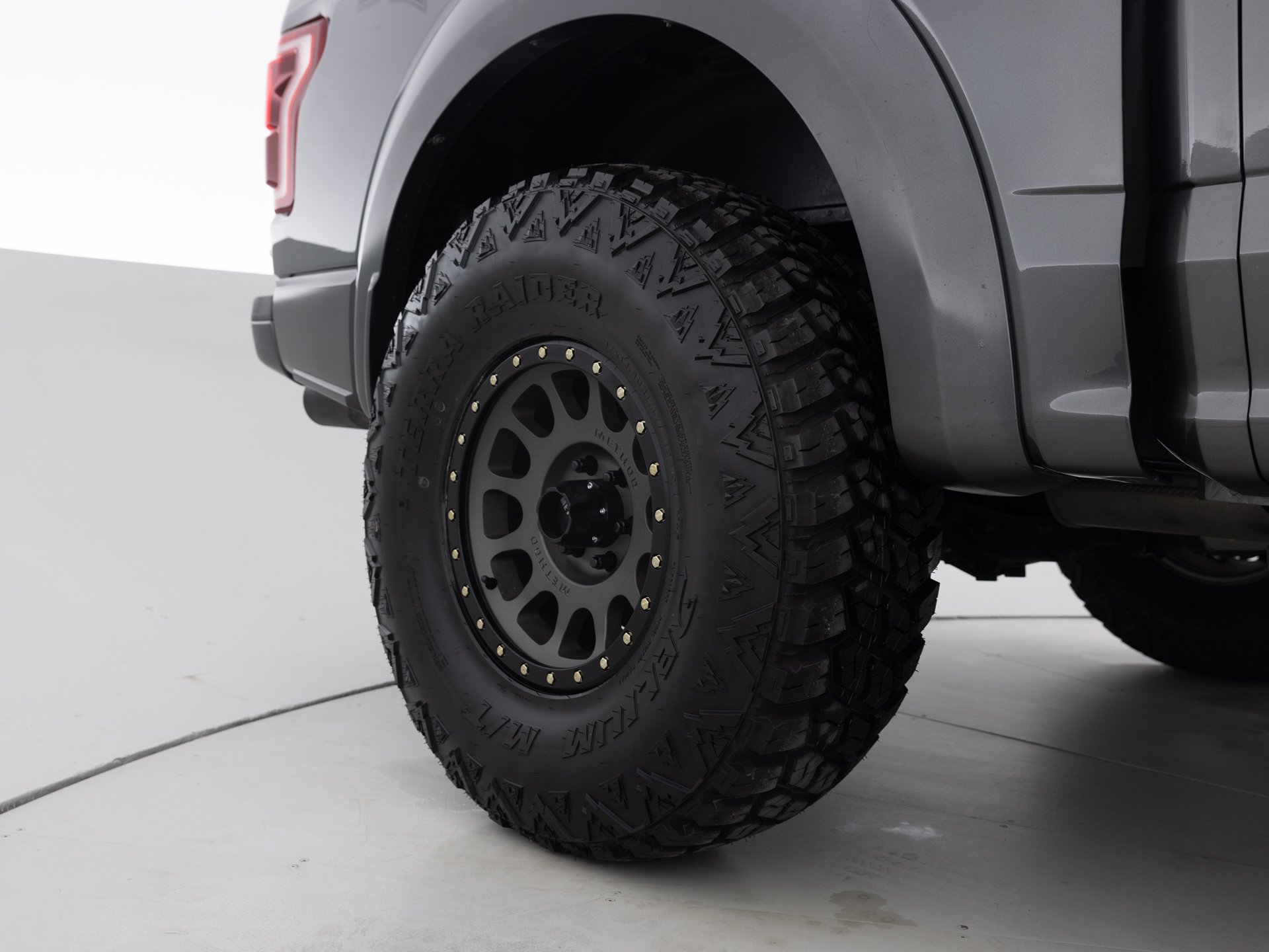black ford f150 raptor 11