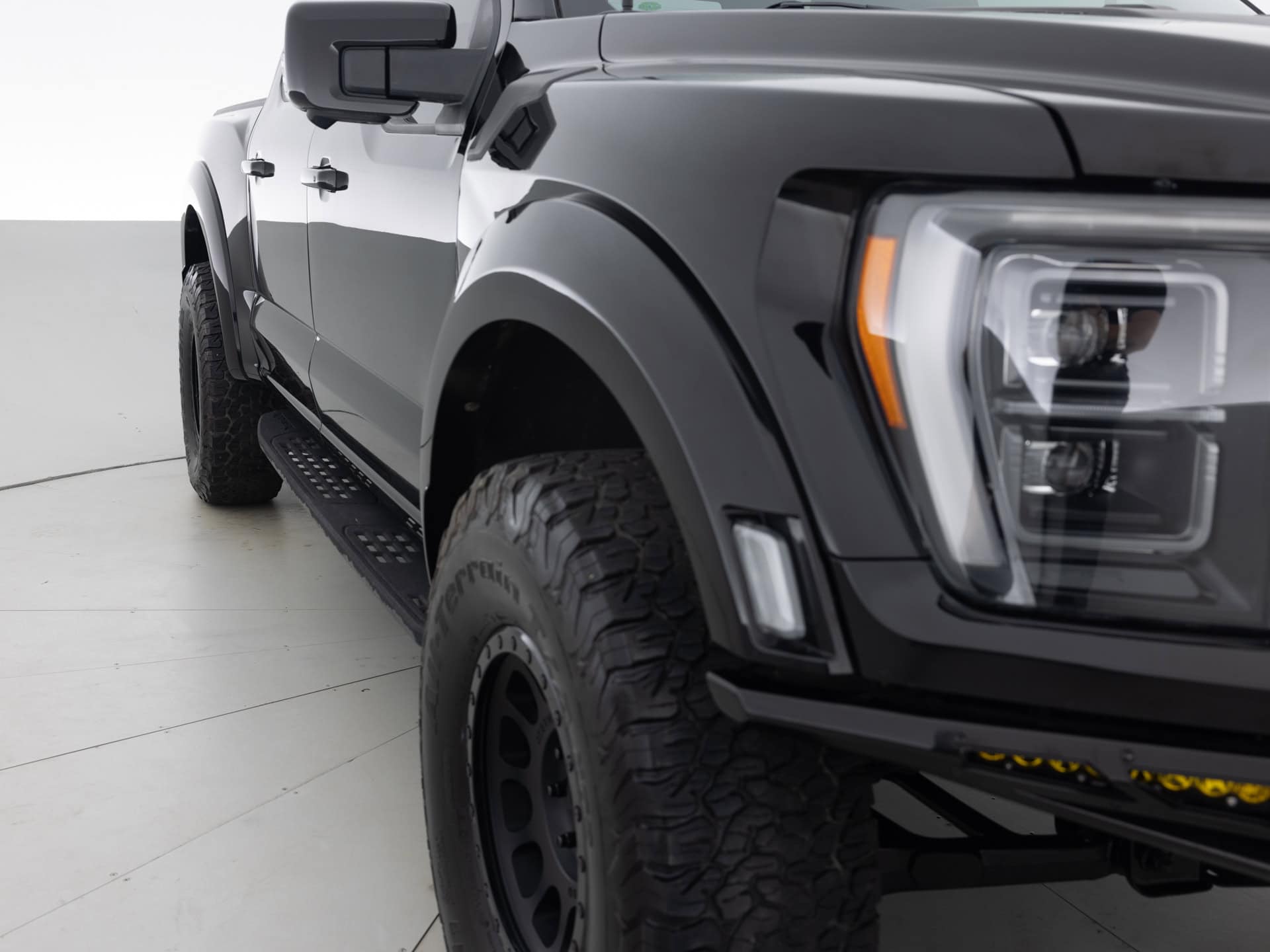 Used Black Ford F150 Raptor-4 for Sale