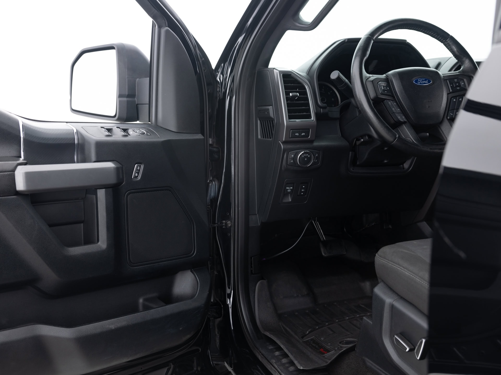 Used Black Ford F150 XLT-20 for Sale