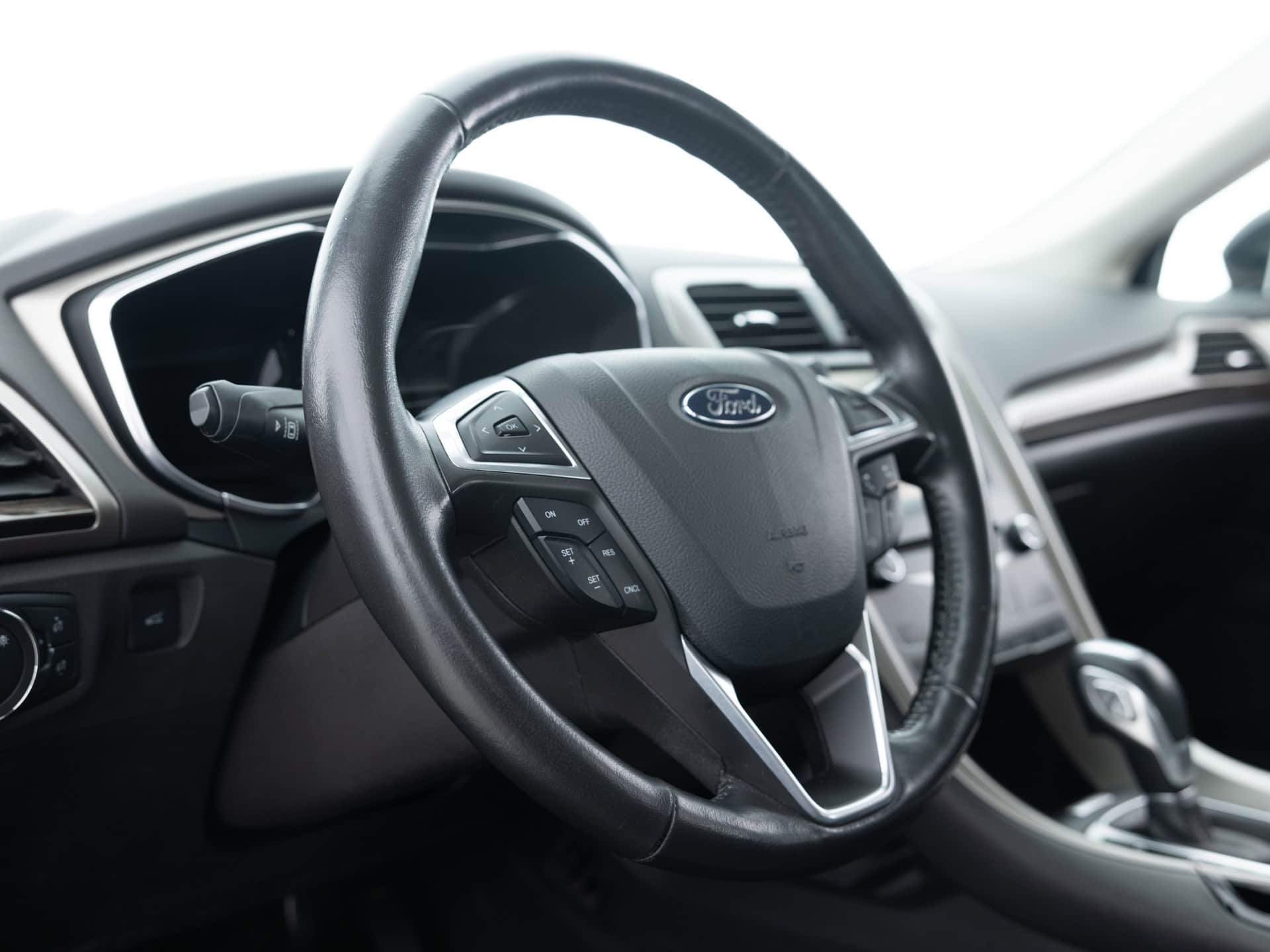 Used Black Ford Fusion SE-15 for Sale