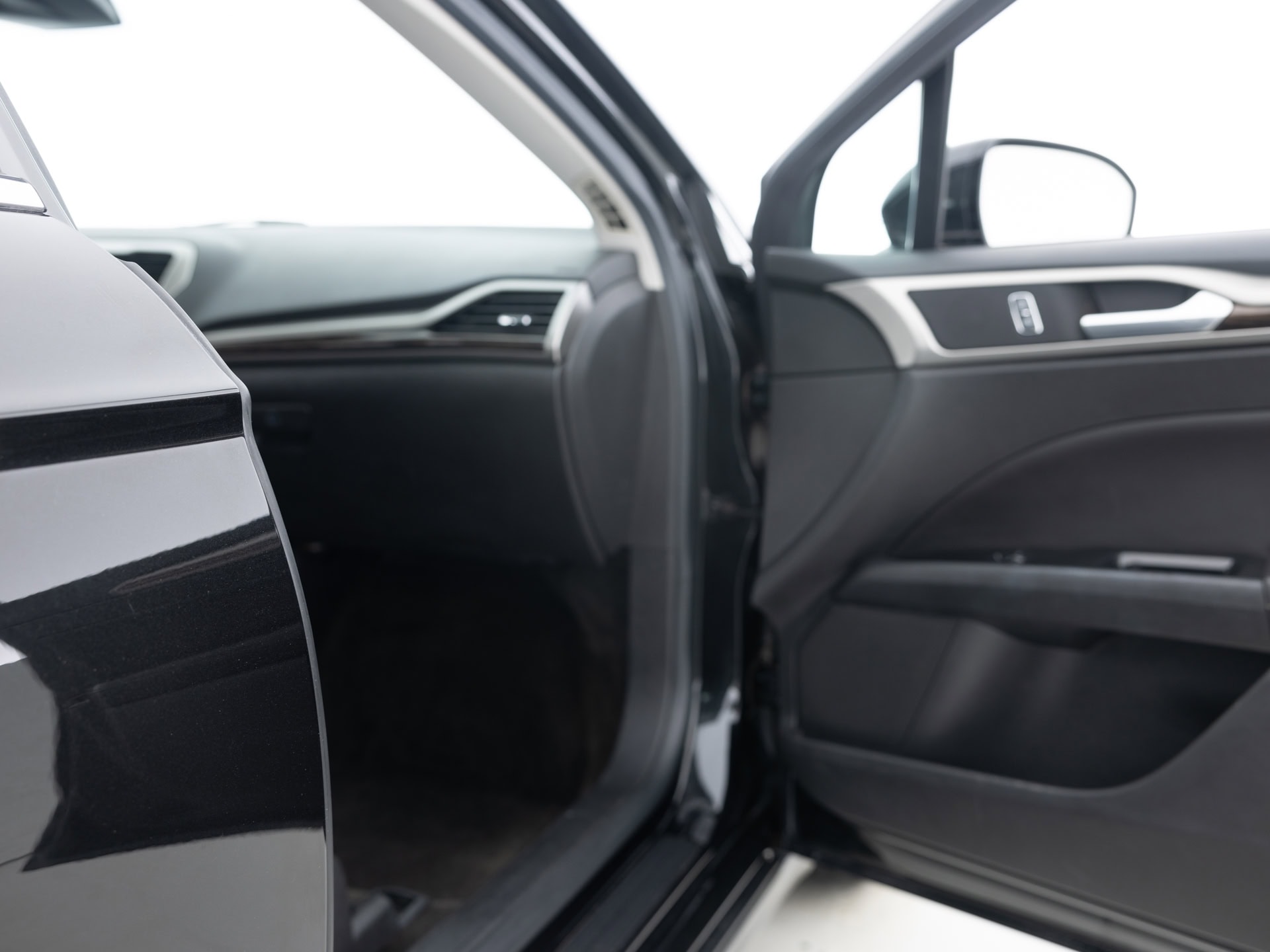 Used Black Ford Fusion SE-20 for Sale