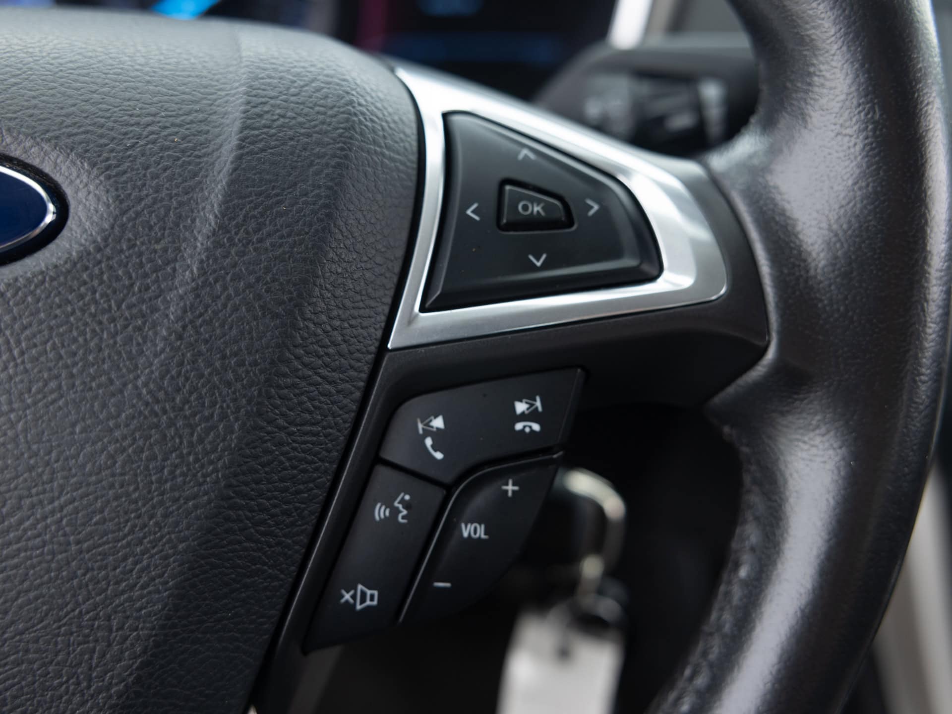 Used Black Ford Fusion SE-29 for Sale