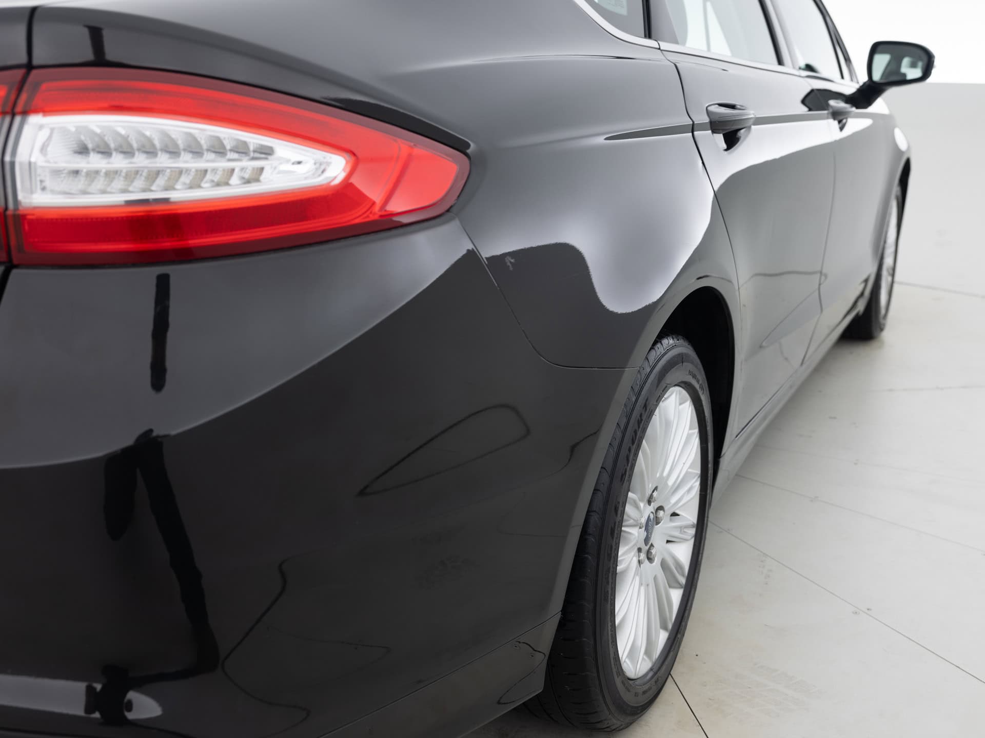 Used Black Ford Fusion SE-5 for Sale