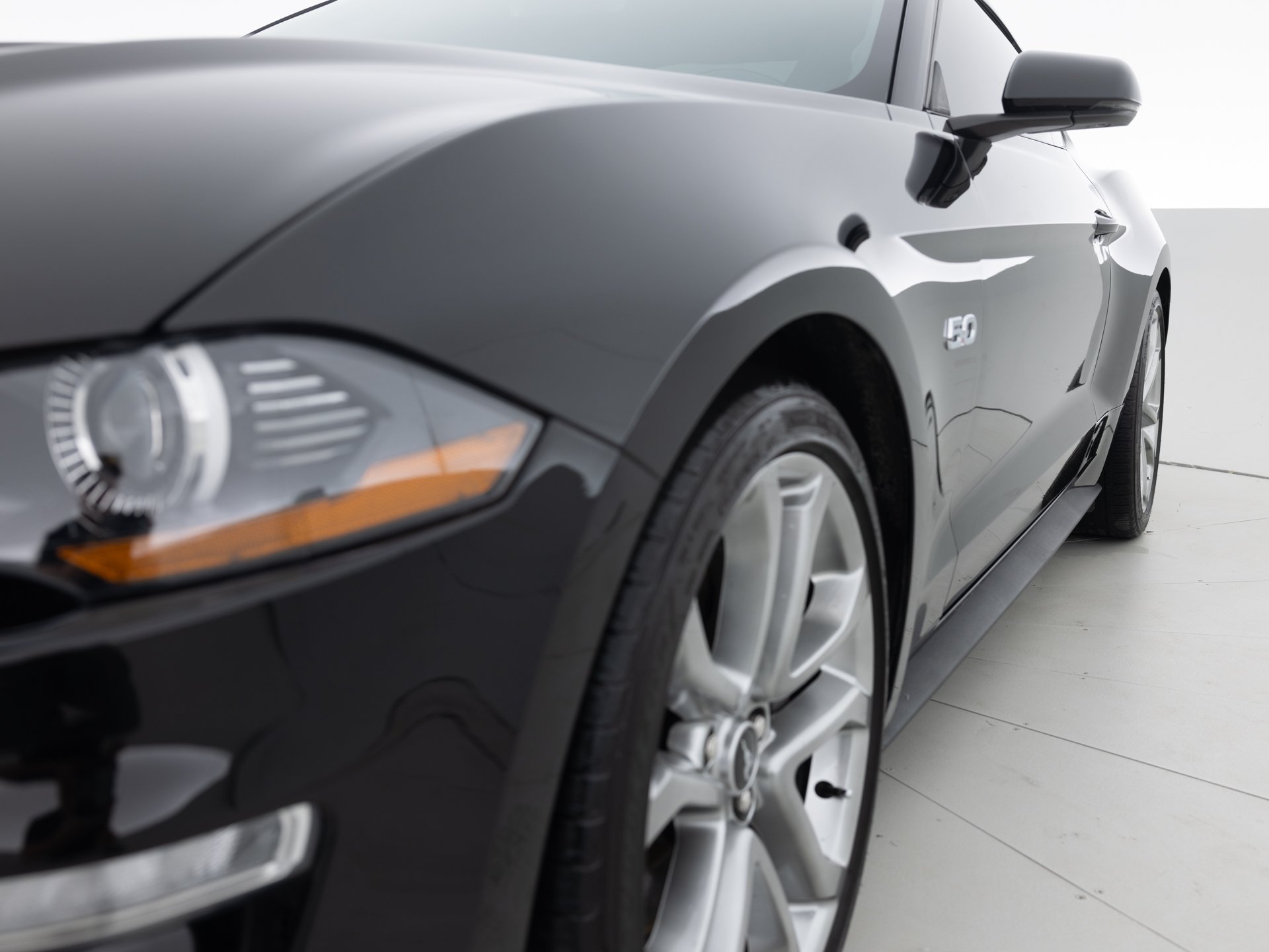 black ford mustang gt prem 3