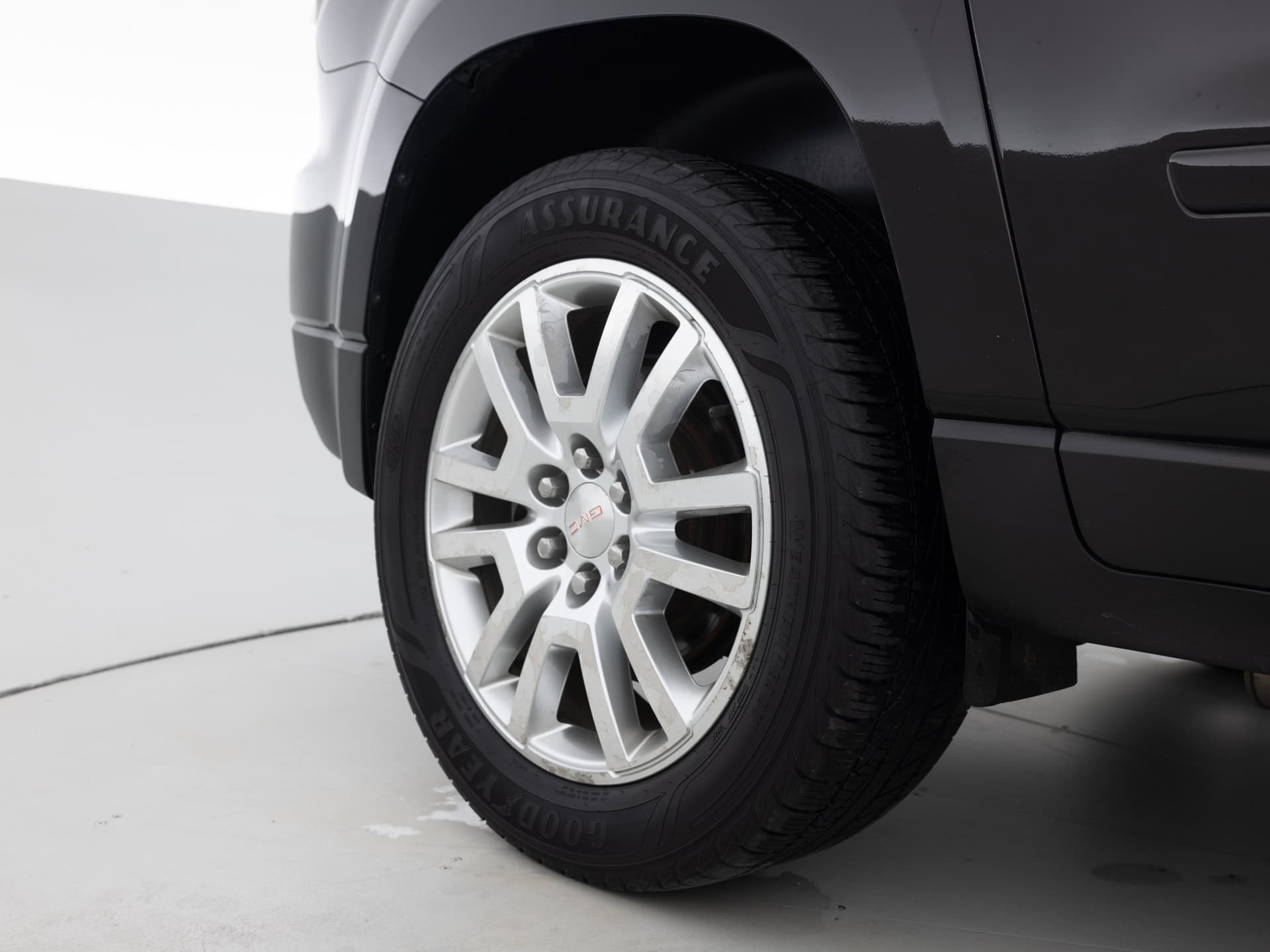 black gmc acadia 11