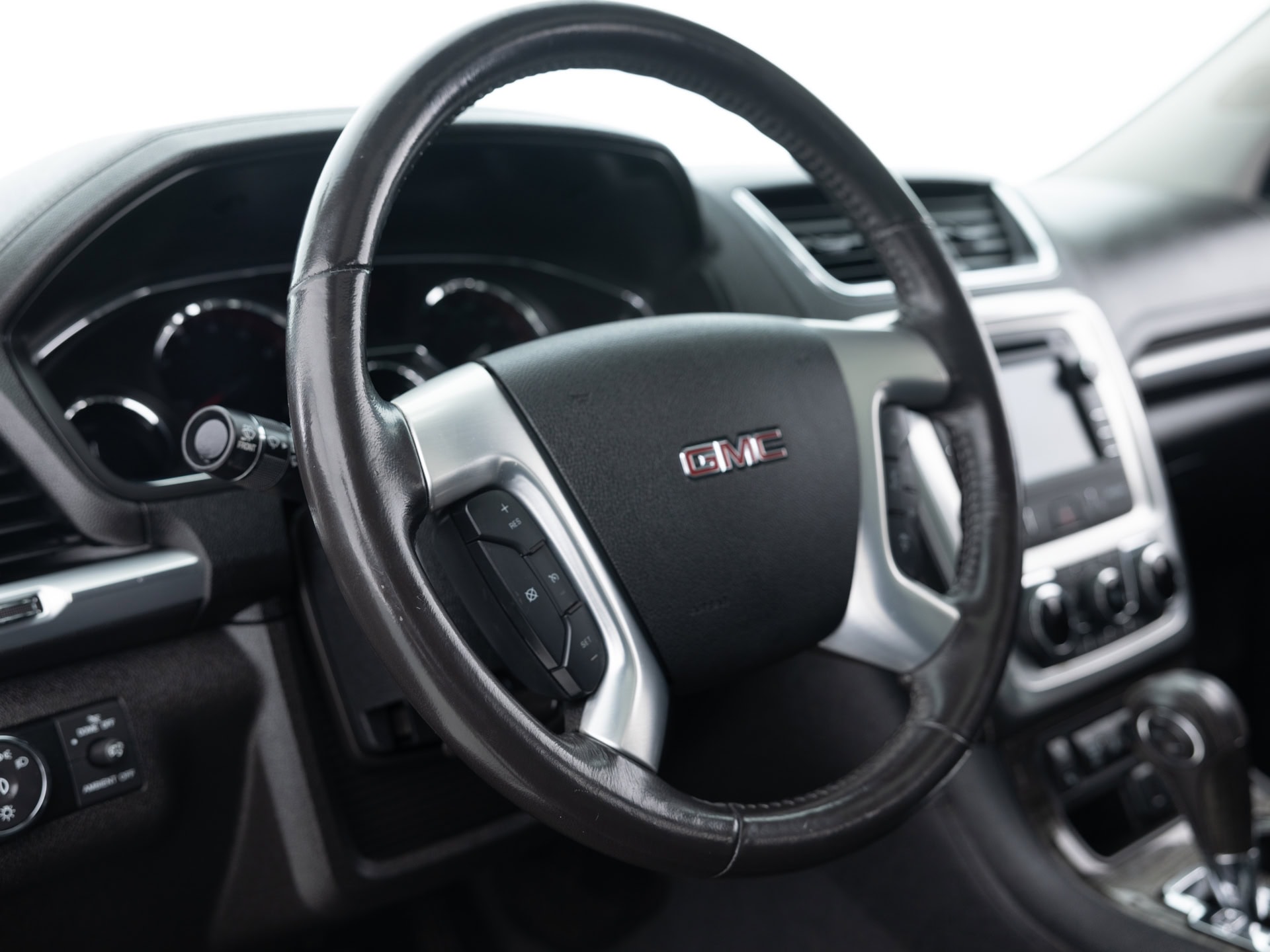black gmc acadia 15