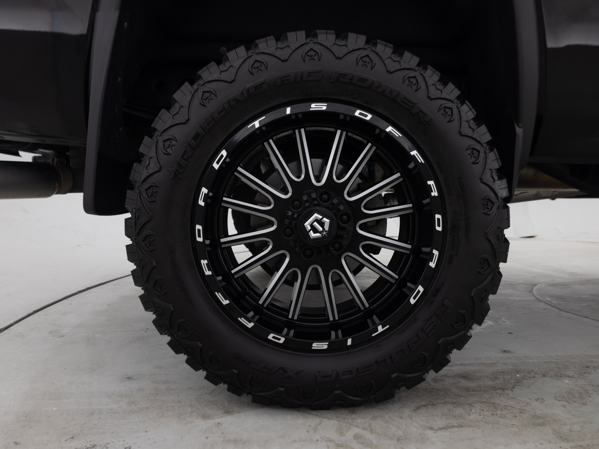 Used Black GMC Sierra-12 for Sale