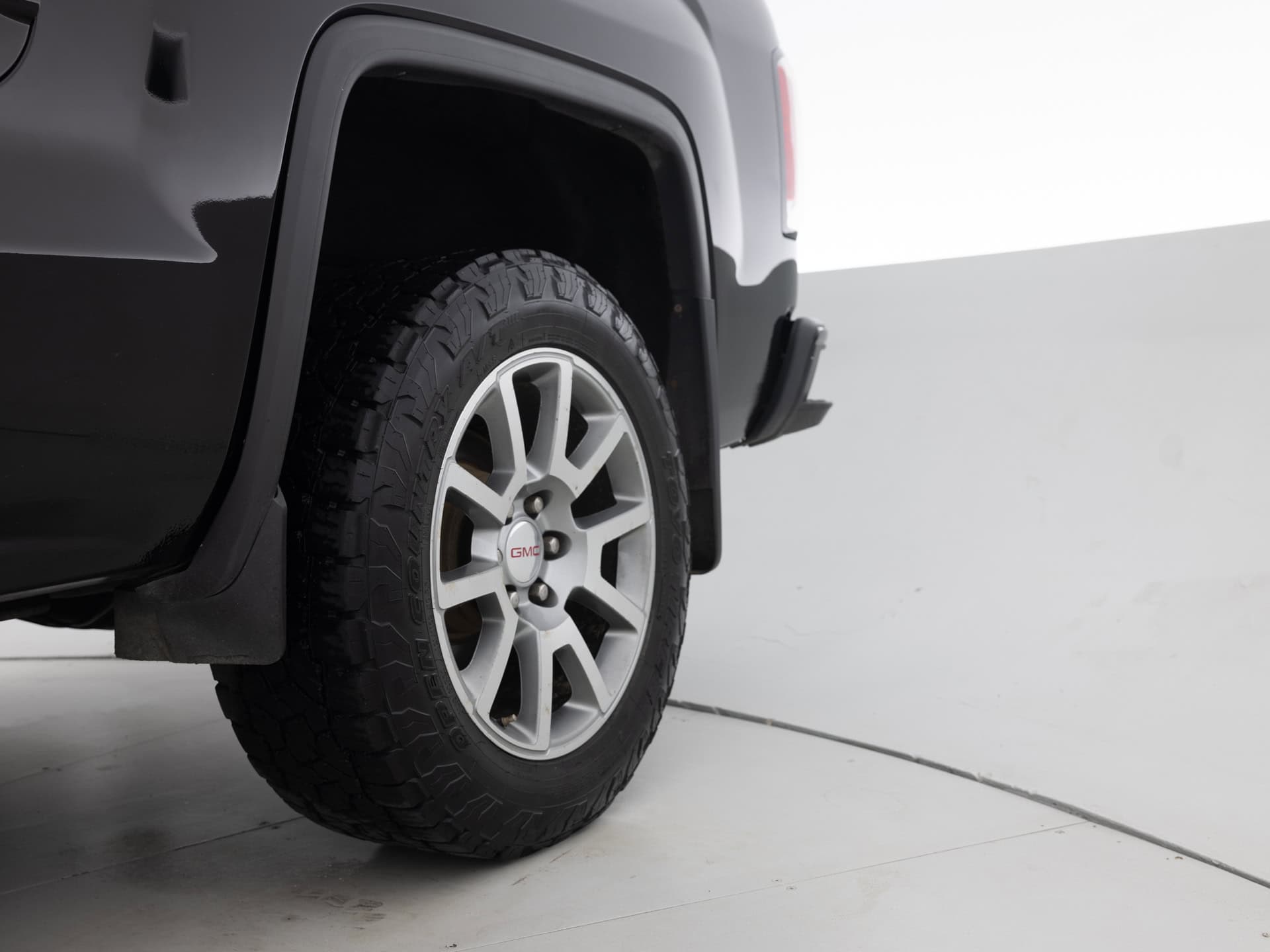 black gmc sierra 1500 denali 10
