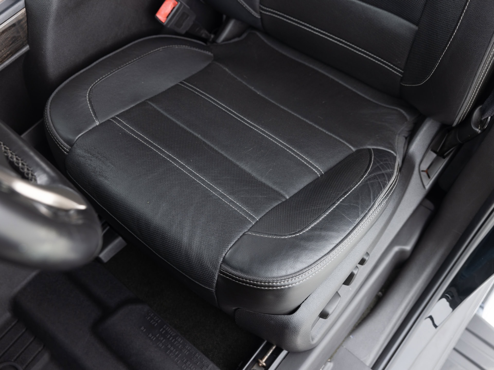 Used Black GMC Sierra 1500 Denali-17 for Sale