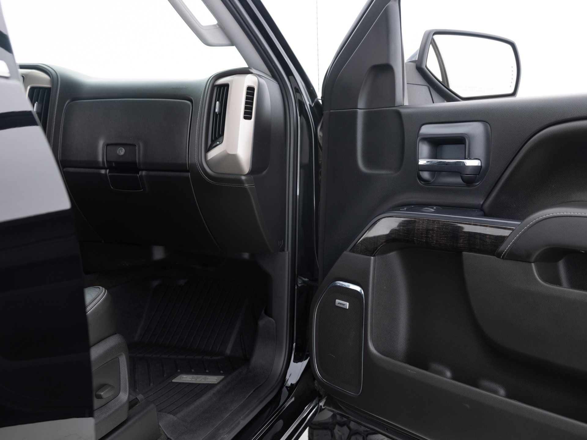 Used Black GMC Sierra 1500 Denali-24 for Sale