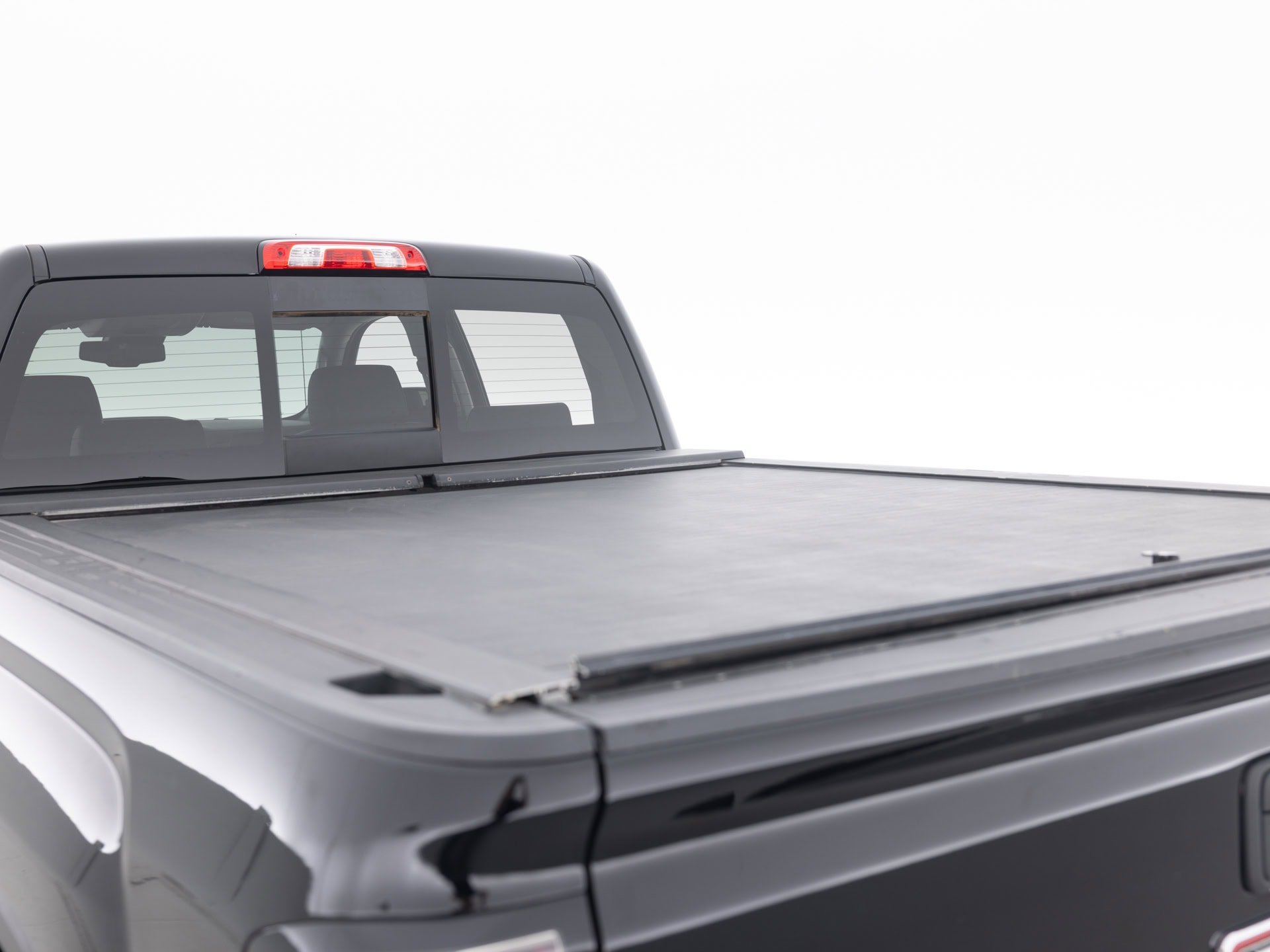 black gmc sierra 1500 denali 31