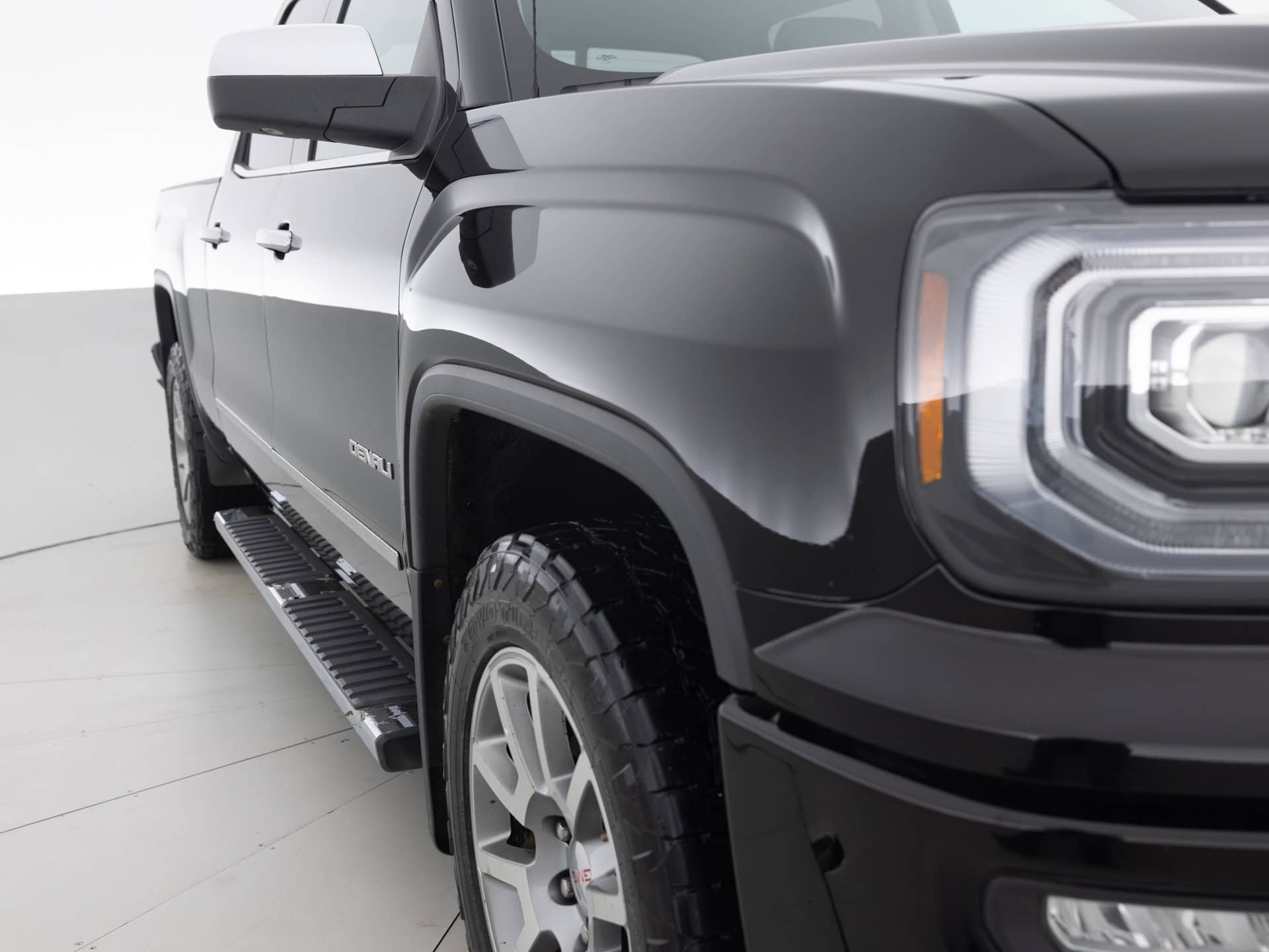 black gmc sierra 1500 denali 4