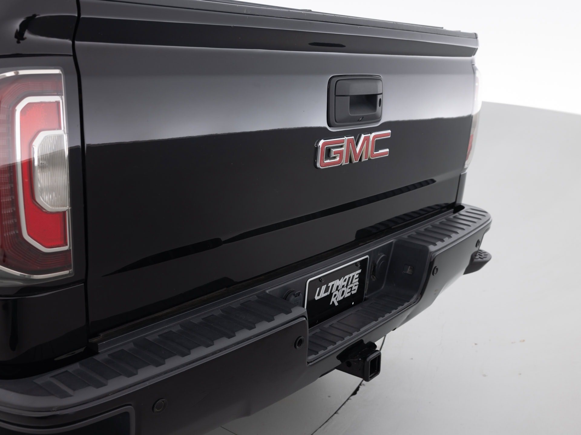 black gmc sierra 1500 denali 8