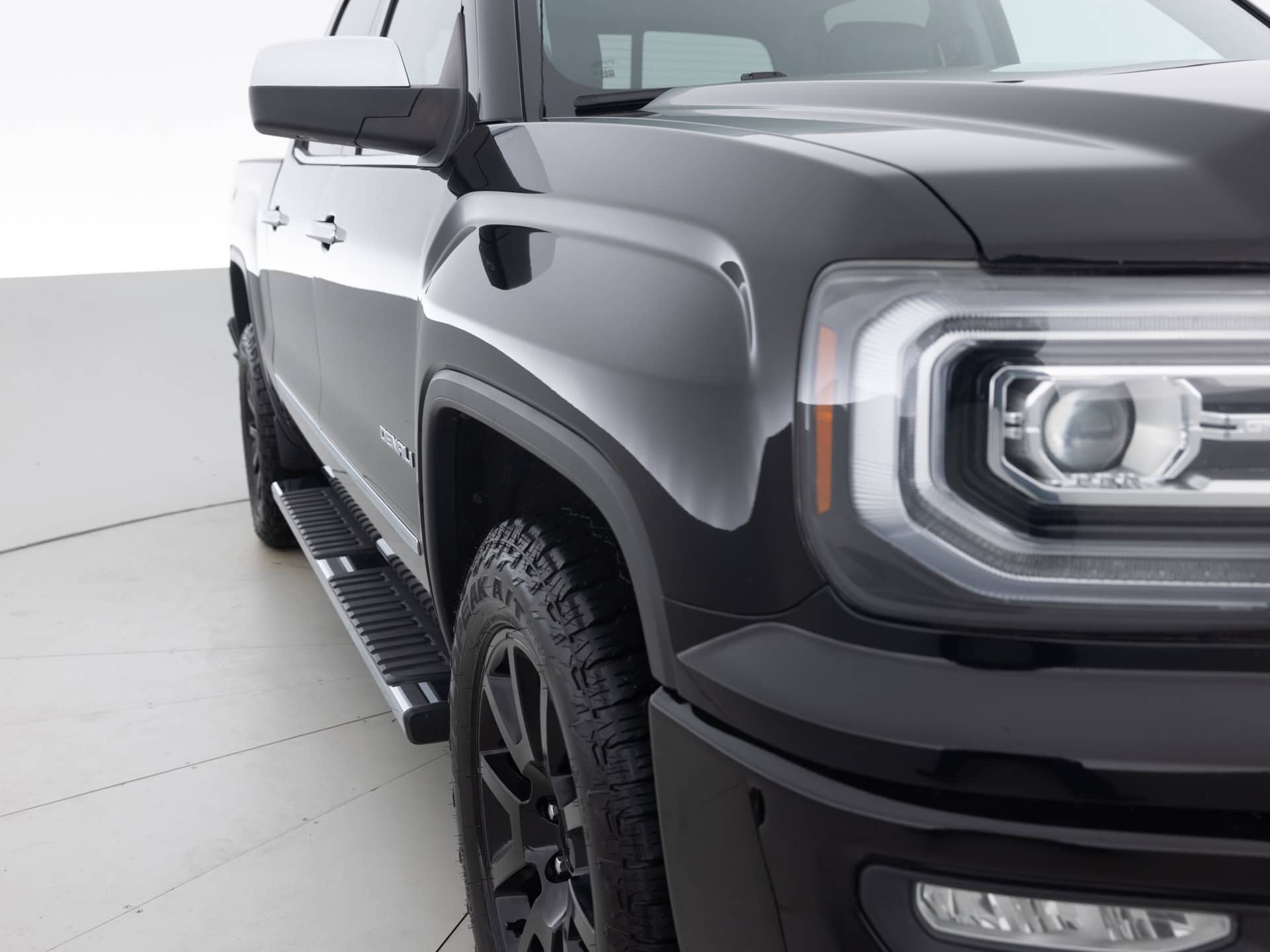 Used Black GMC Sierra 1500 Denali_-4 for Sale