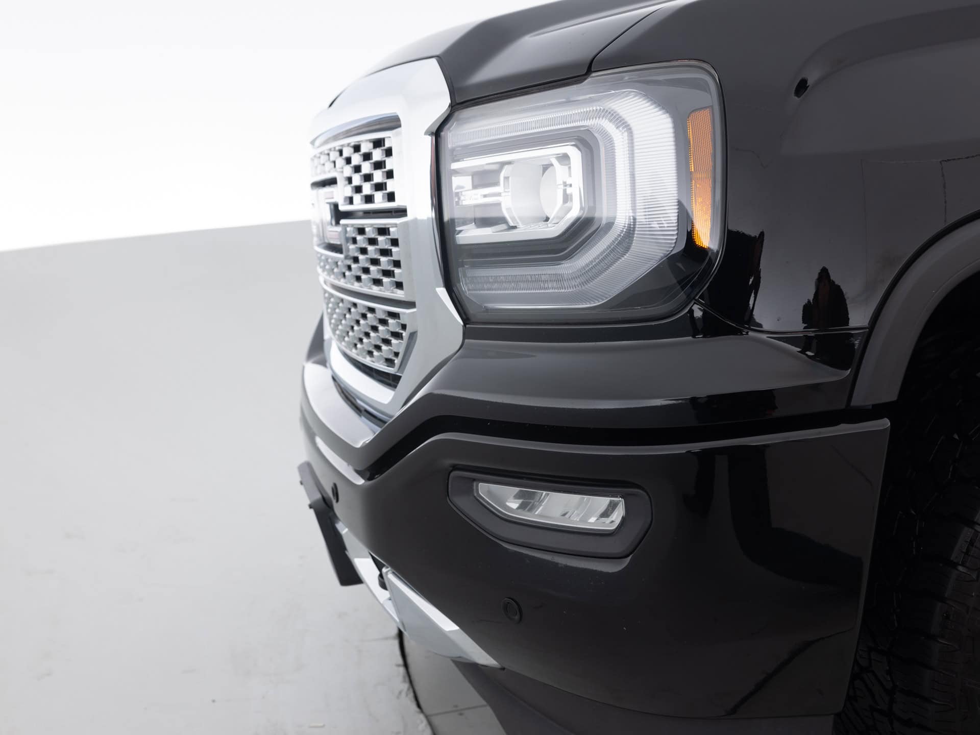 Used Black GMC Sierra 1500 Denali_-7 for Sale