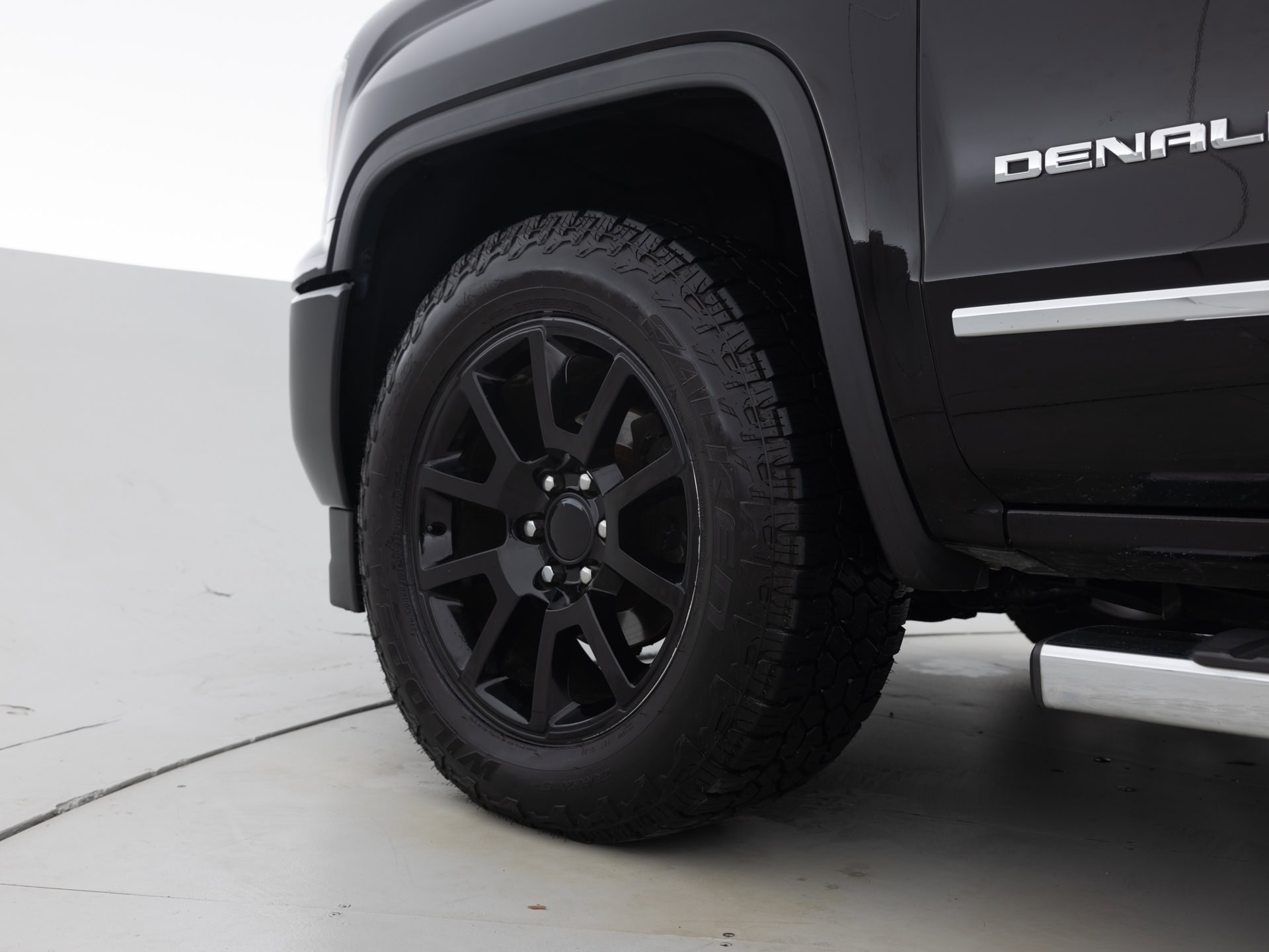 Used Black GMC Sierra 1500 Denali_-9 for Sale