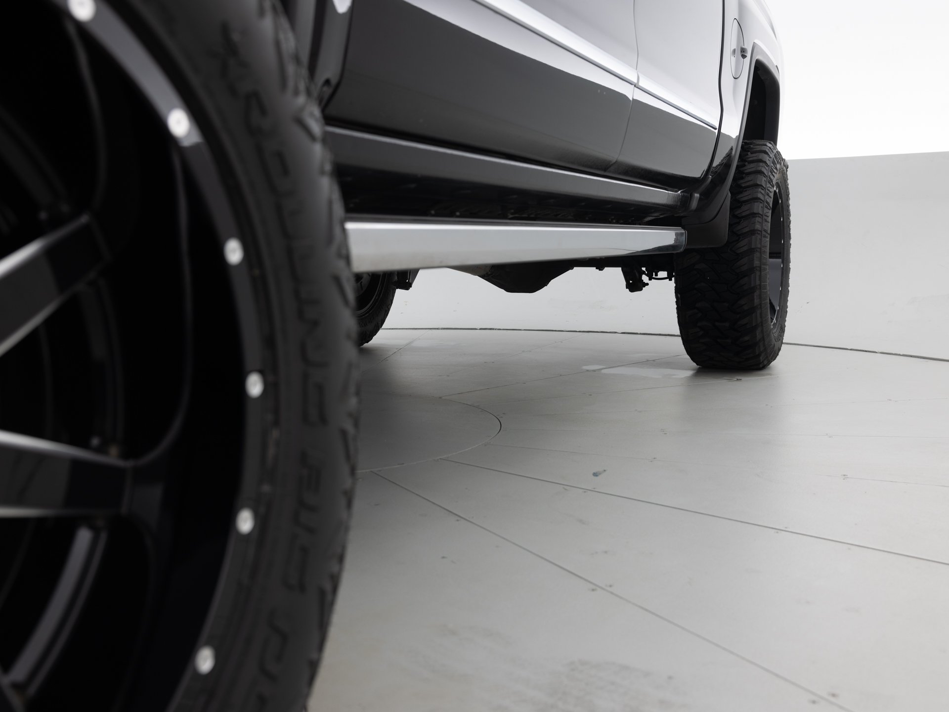 black gmc sierra denali 14