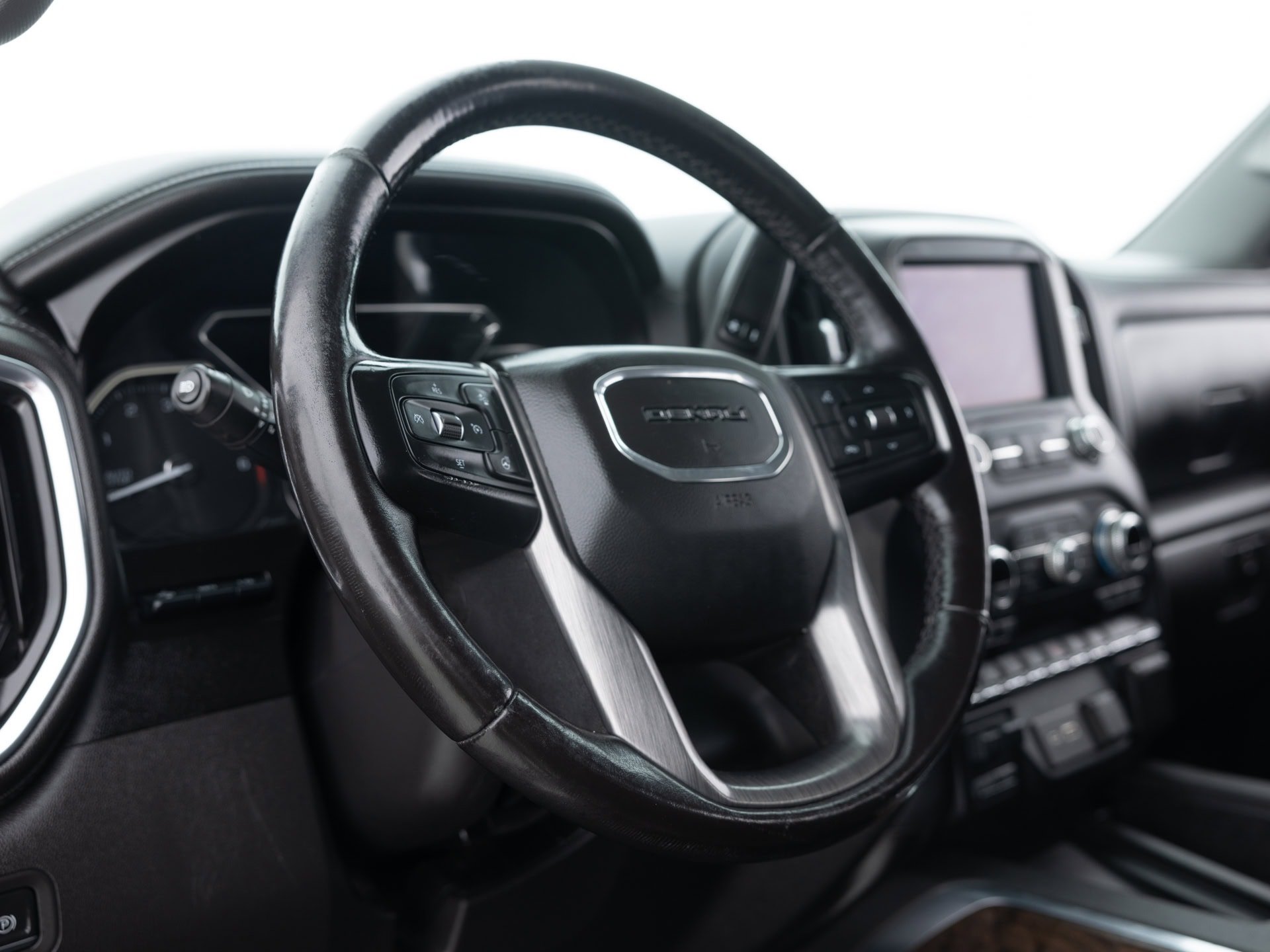 black gmc sierra denali 19