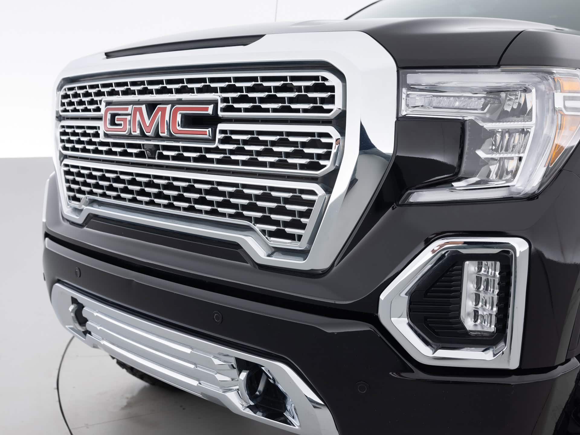 black gmc sierra denali 7