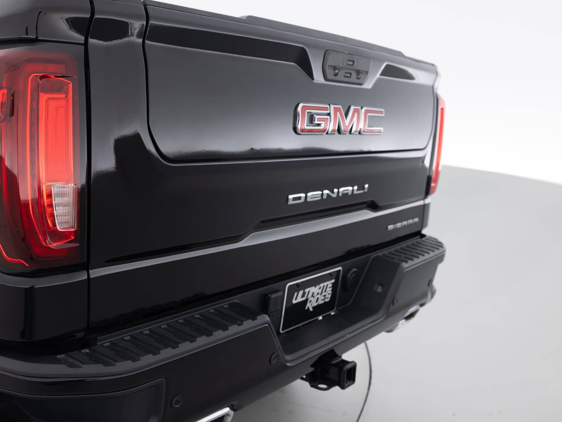 black gmc sierra denali 8