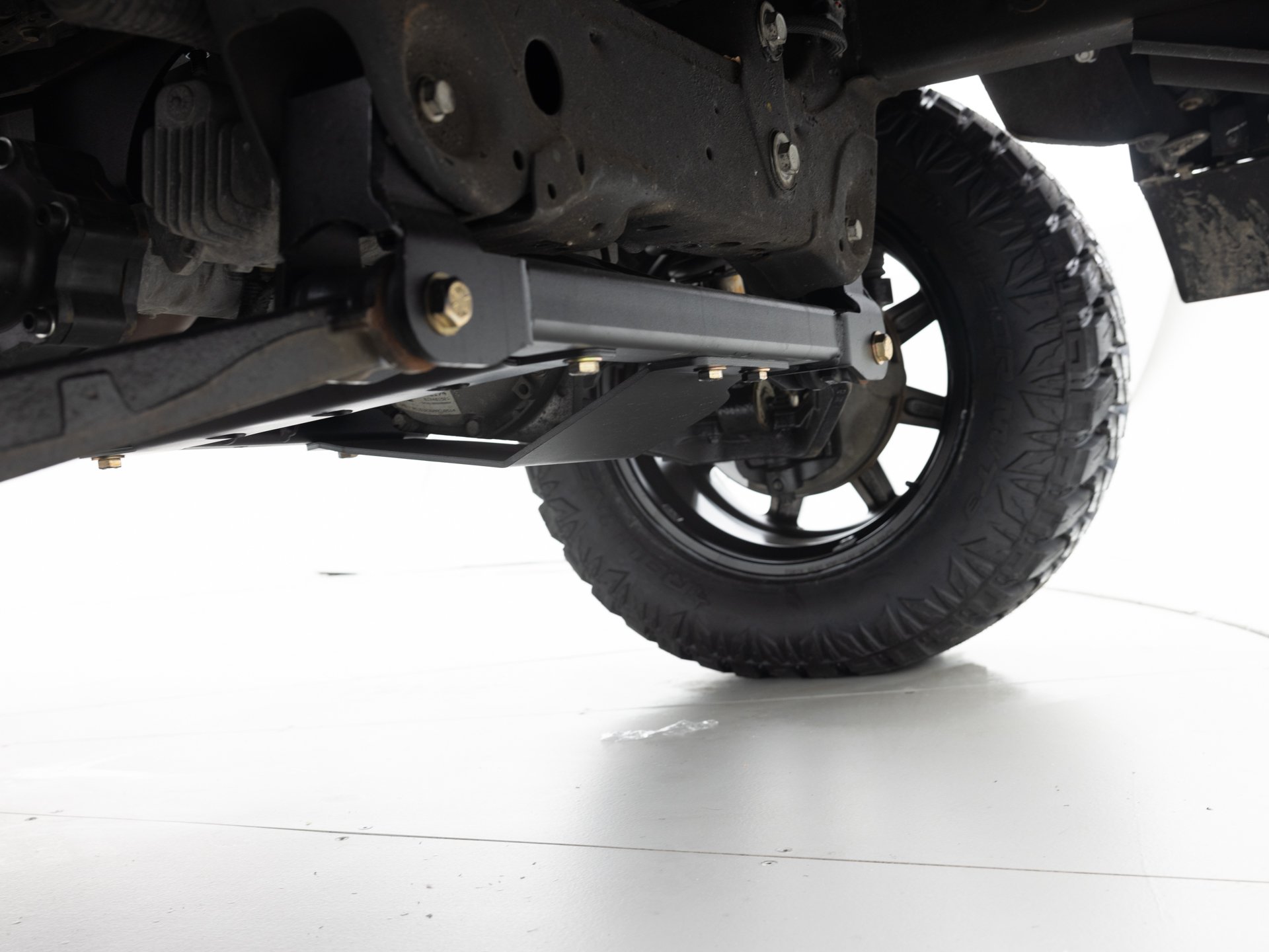 black gmc sierra slt 16