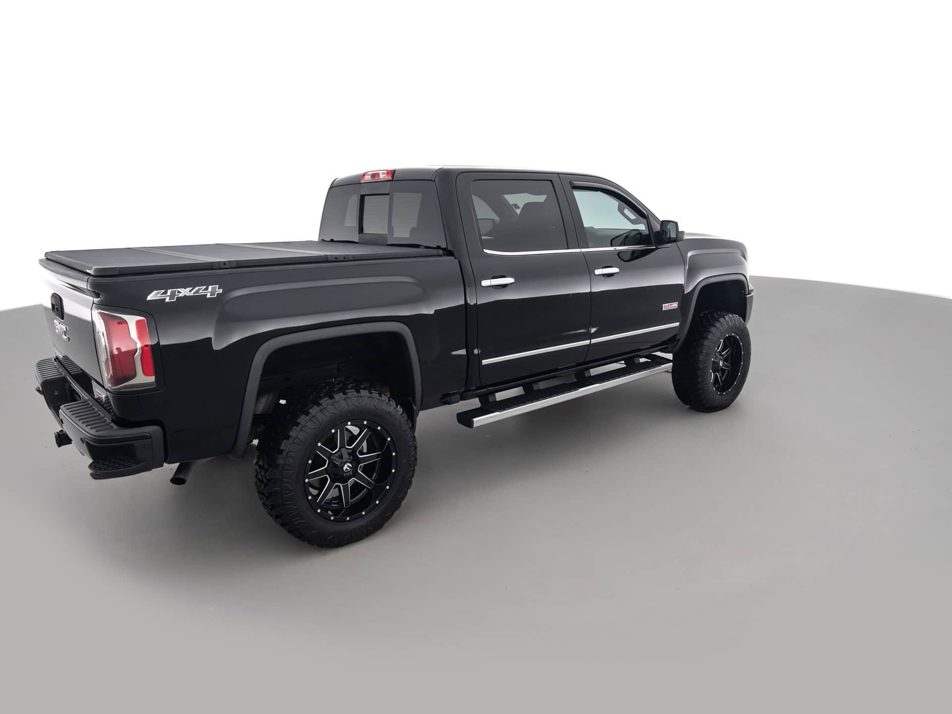 black gmc sierra slt 4