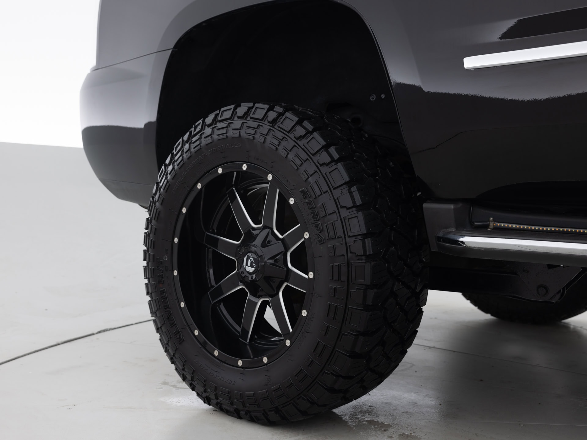 Used Black GMC Yukon Denali-11 for Sale