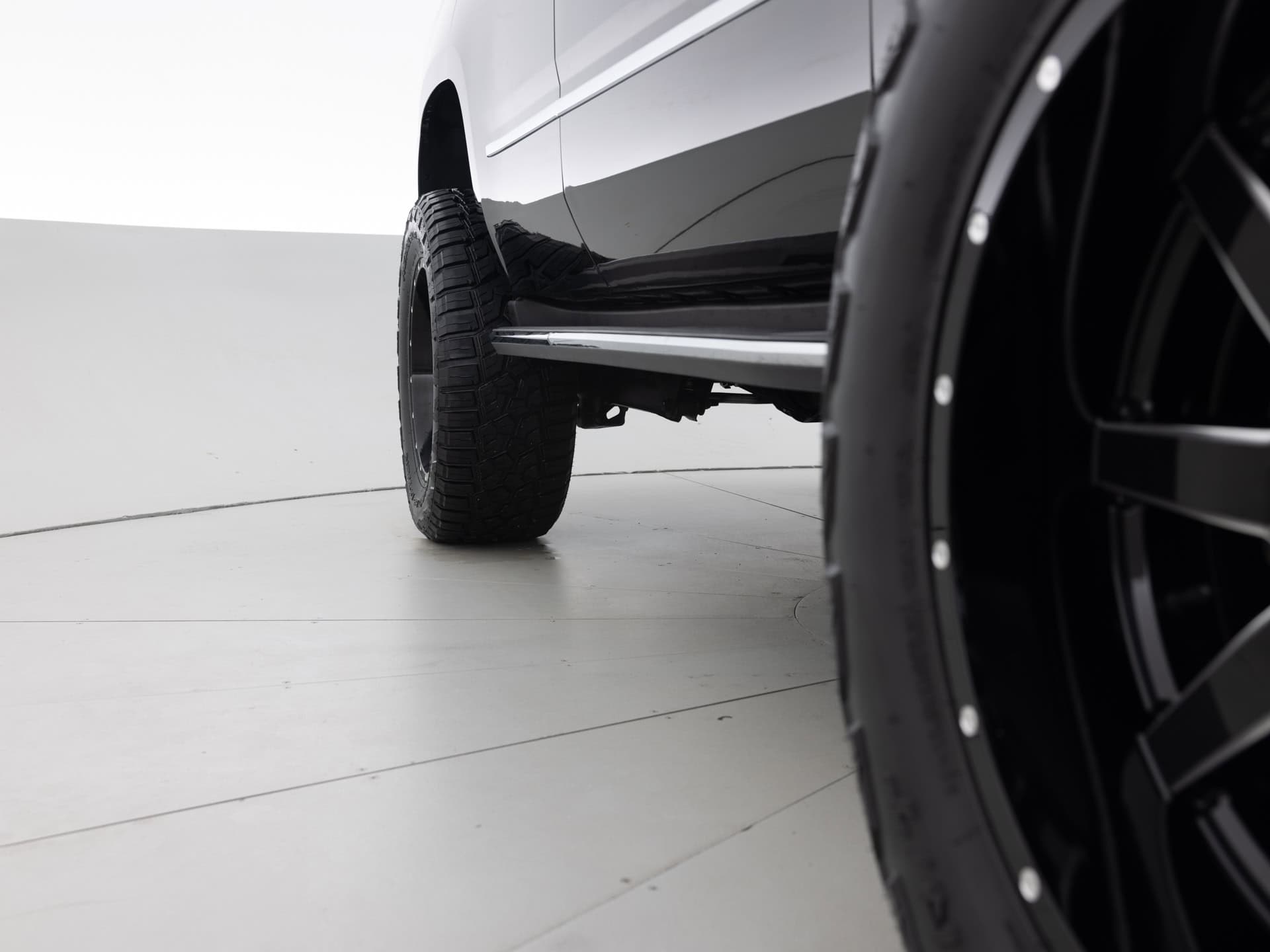 Used Black GMC Yukon Denali-13 for Sale