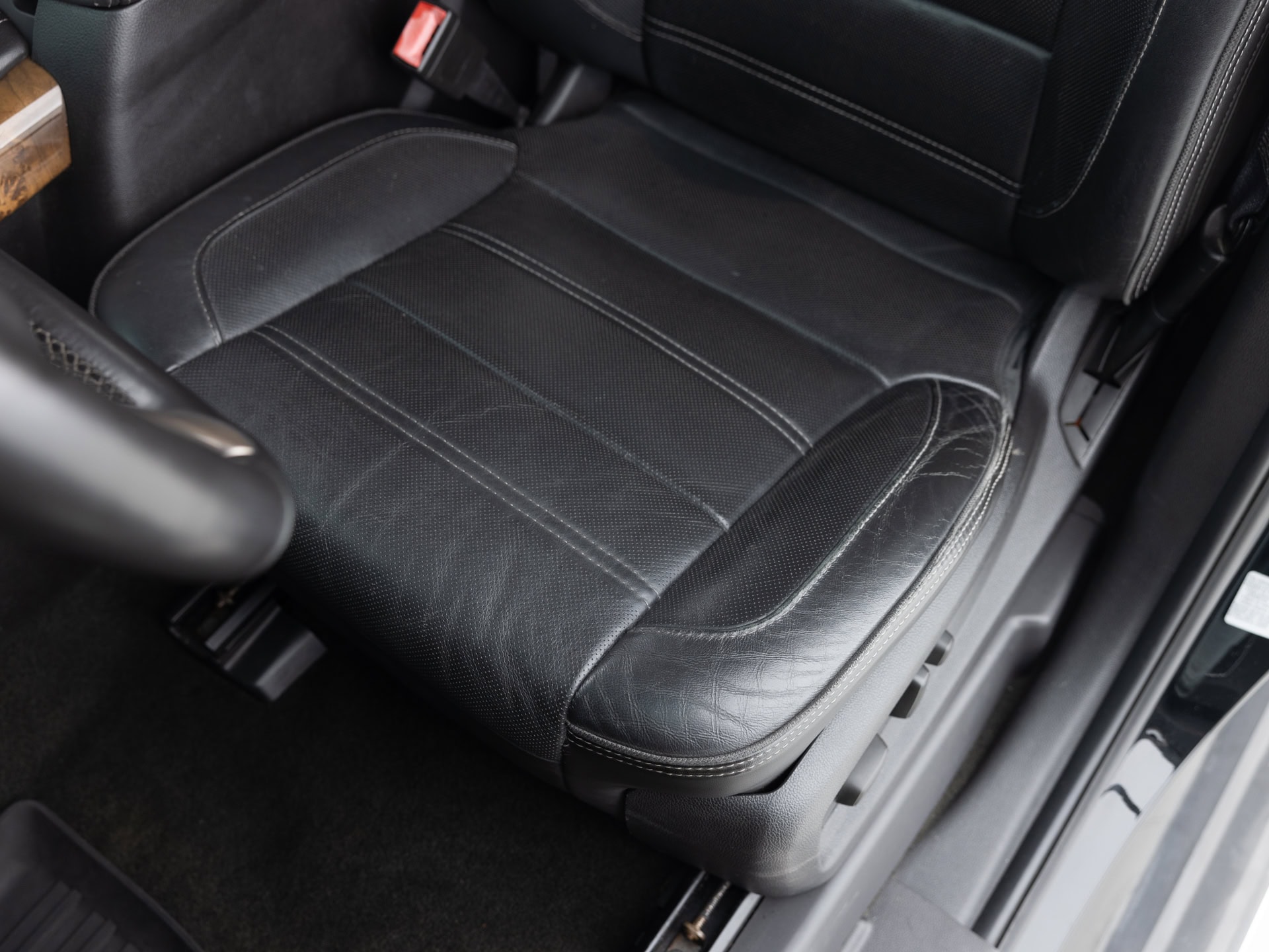 Used Black GMC Yukon Denali-17 for Sale