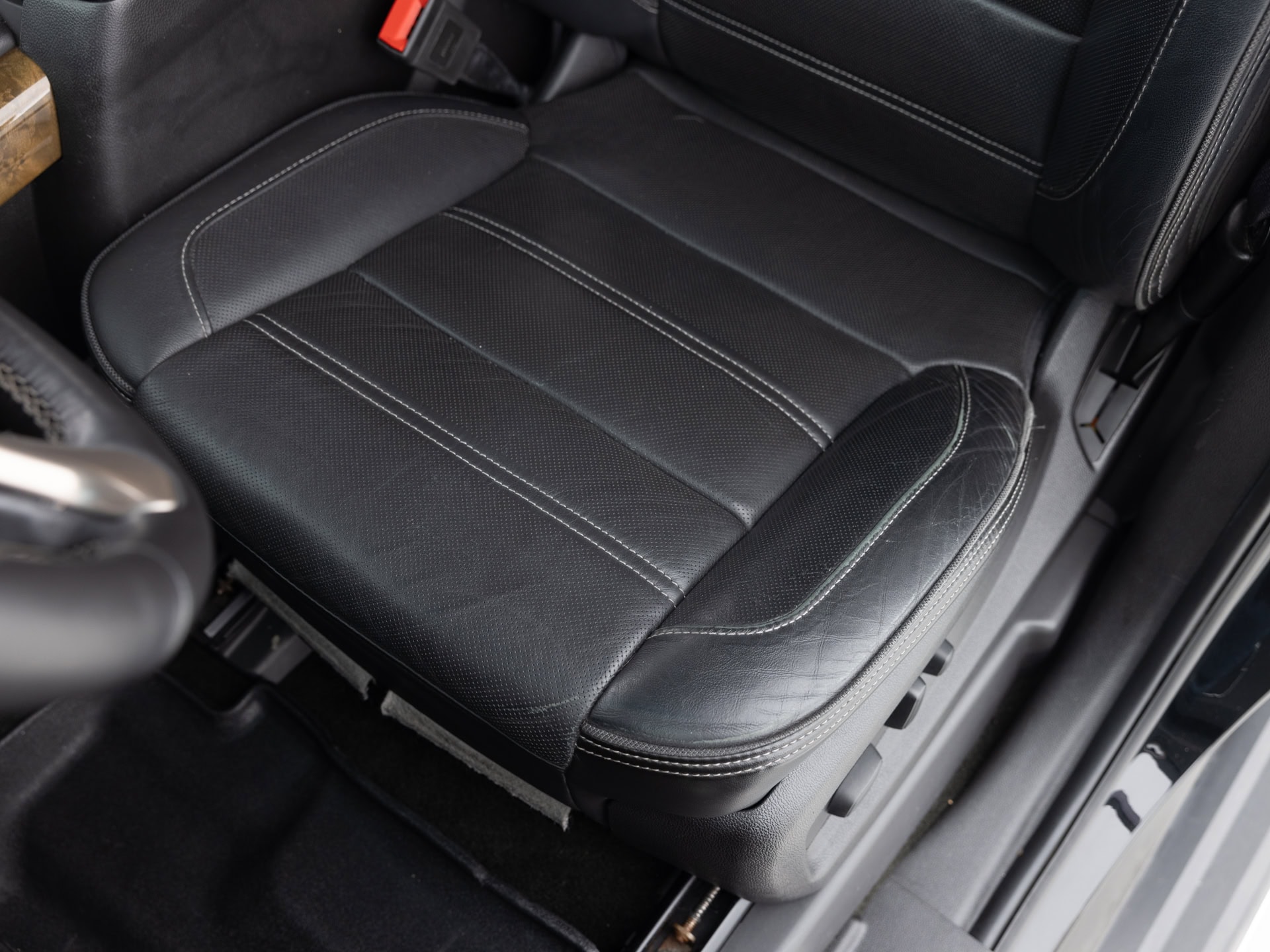 Used Black GMC Yukon Denali-17 for Sale