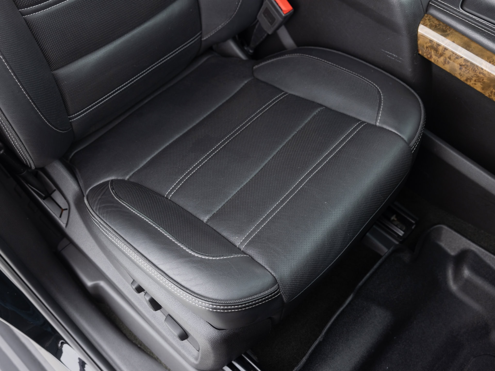 Used Black GMC Yukon Denali-21 for Sale