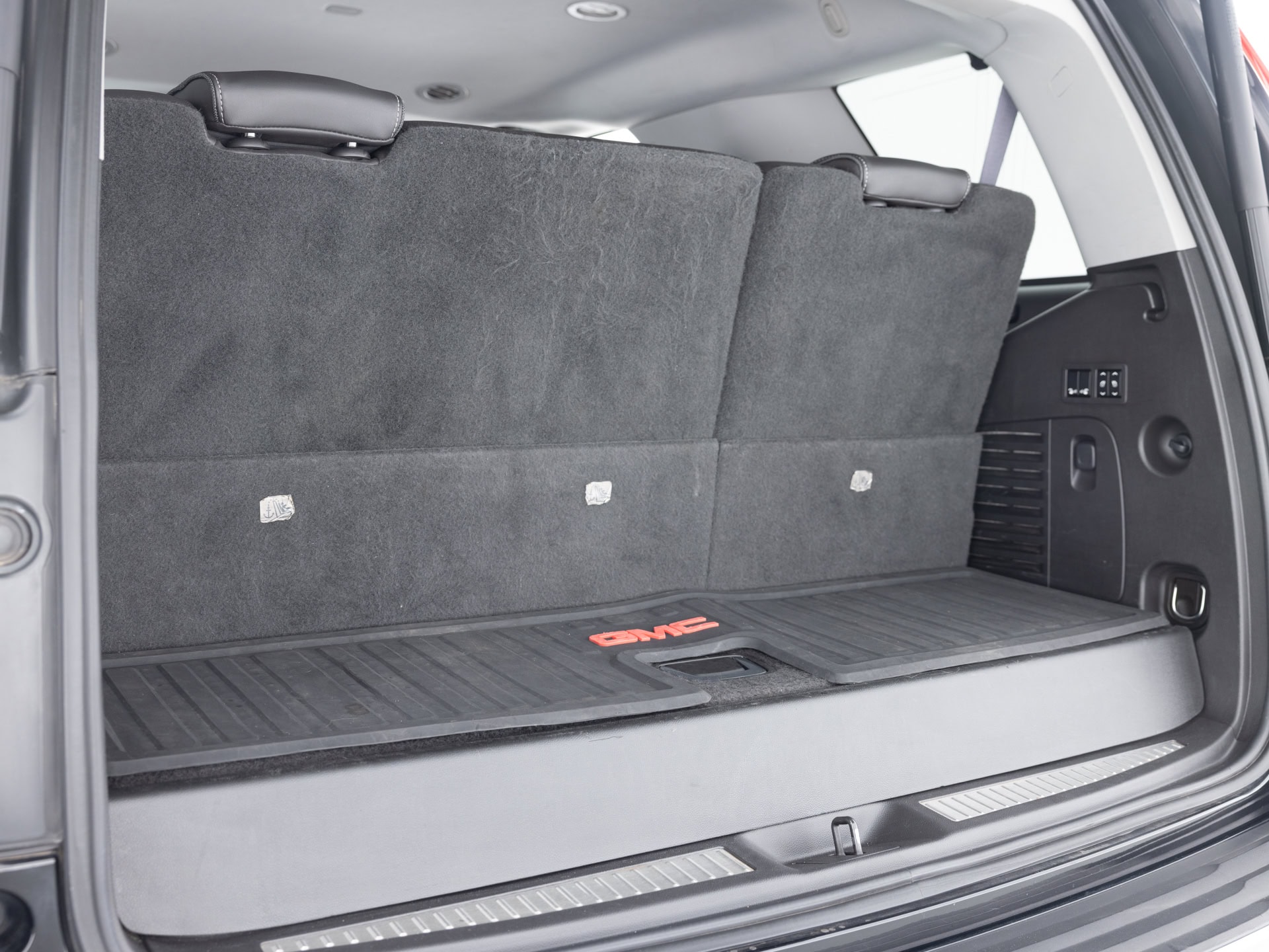 Used Black GMC Yukon Denali-39 for Sale