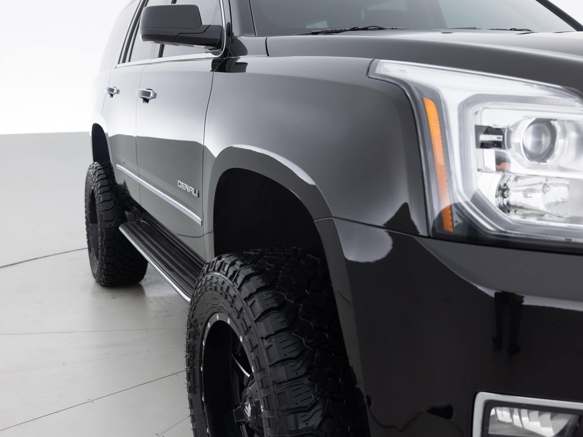 Used Black GMC Yukon Denali-4 for Sale