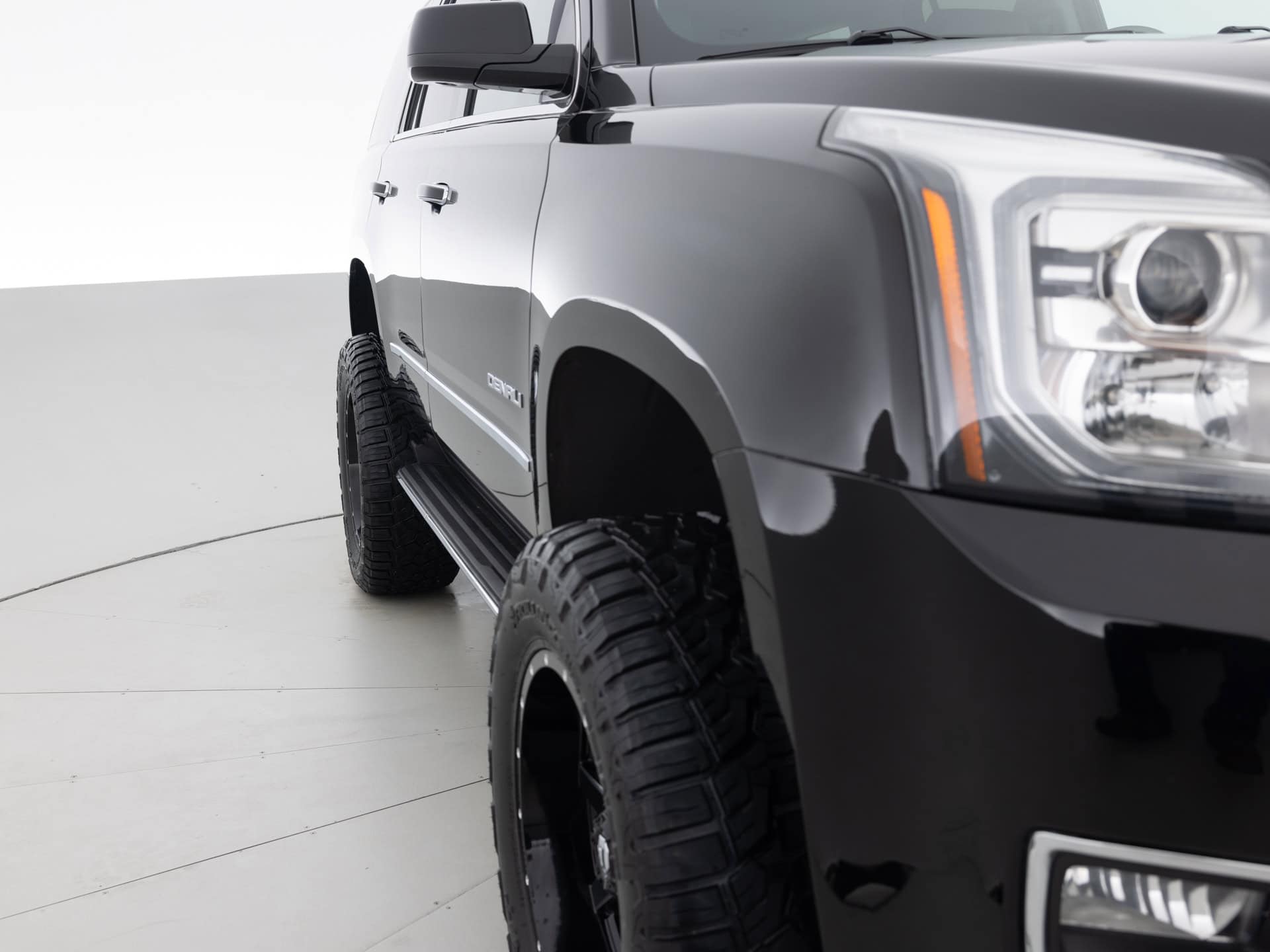 Used Black GMC Yukon Denali-4 for Sale