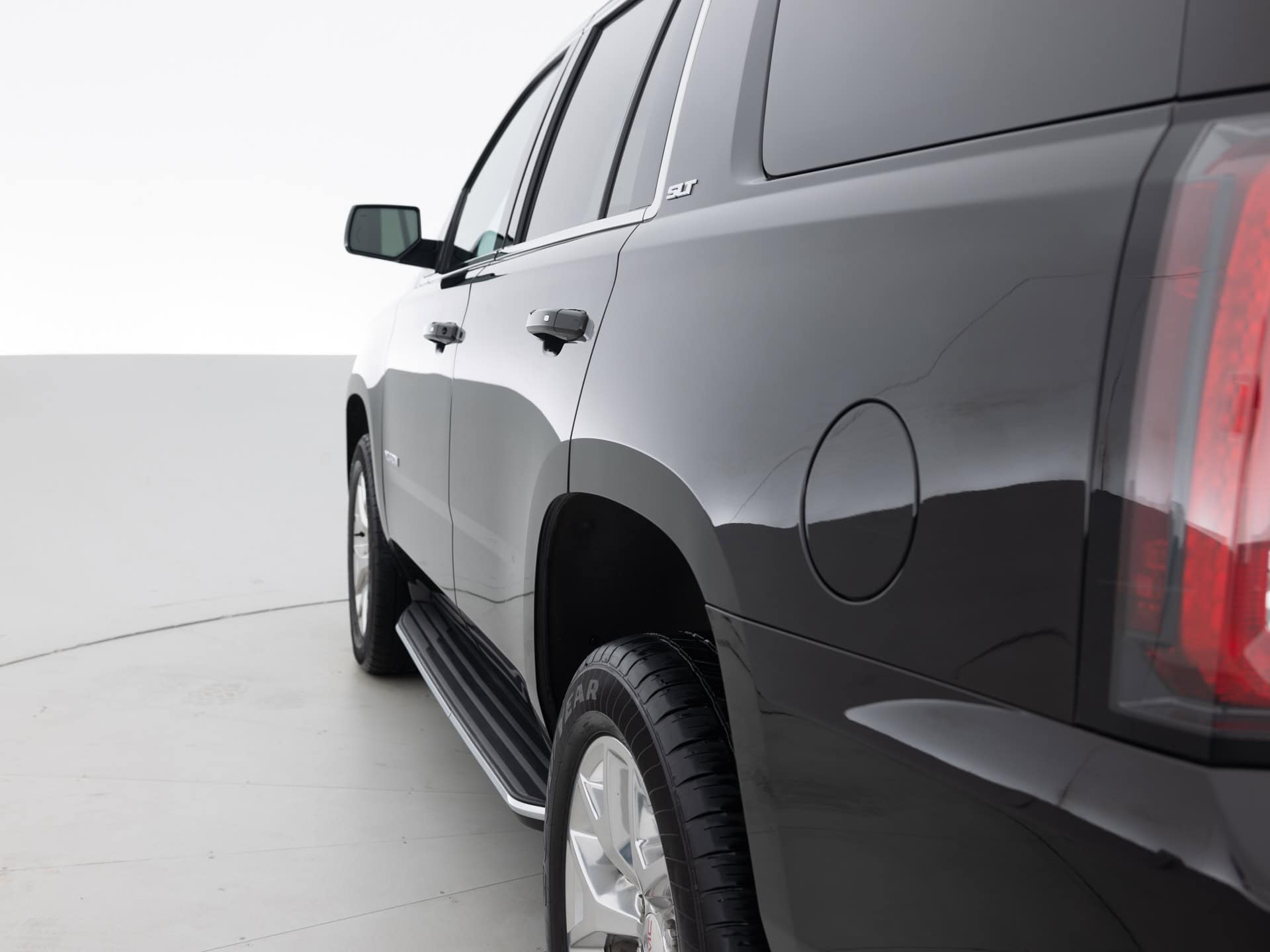 black gmc yukon slt 6