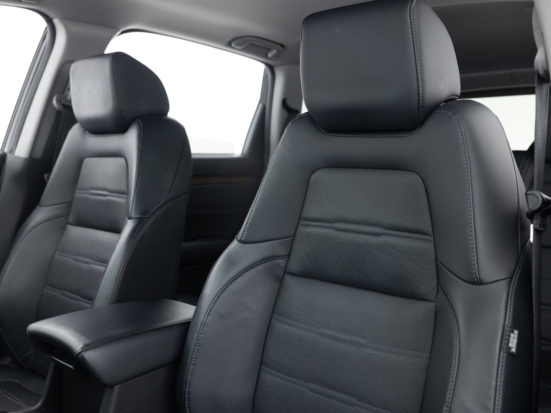 black honda crv 14