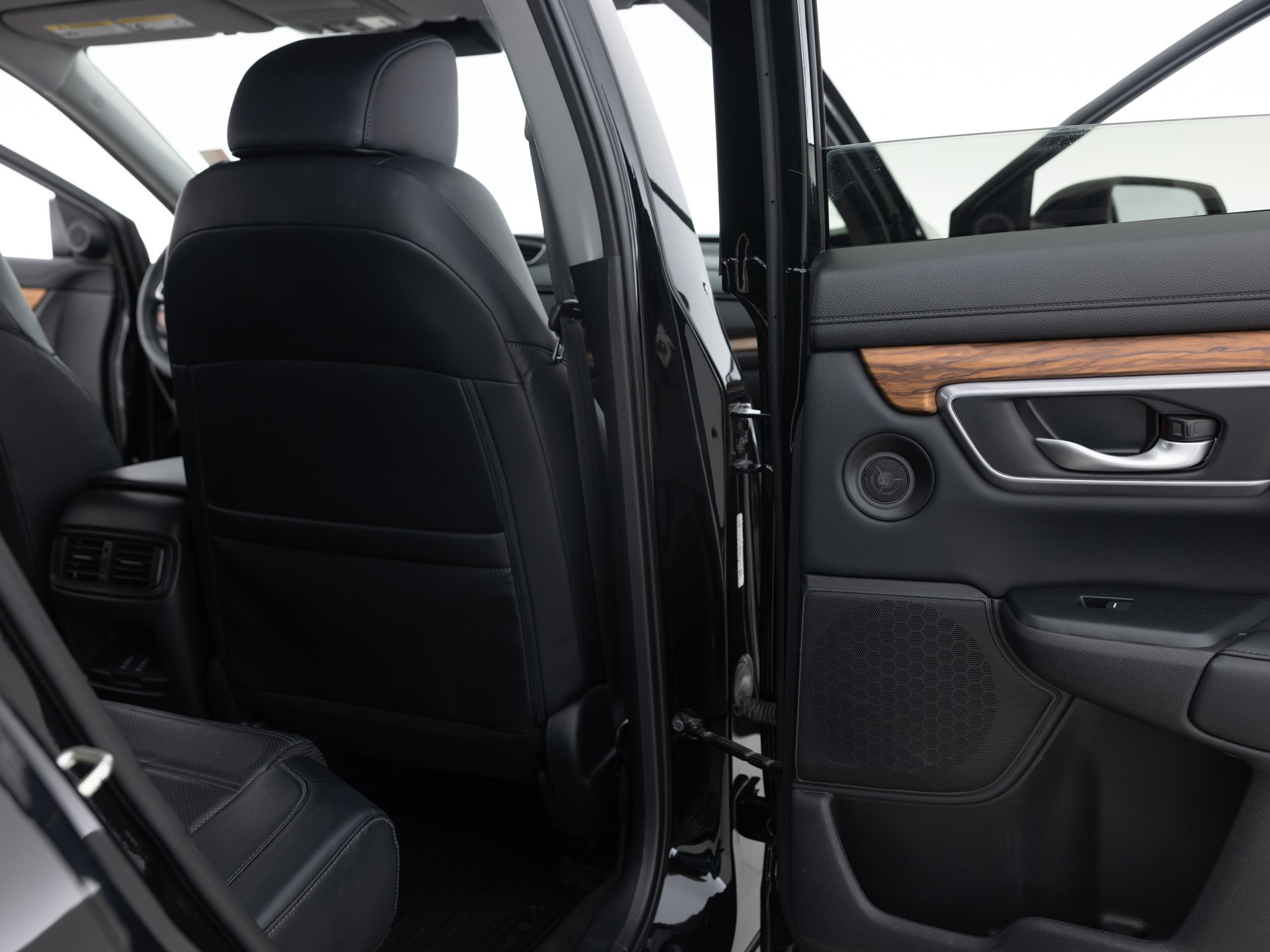 black honda crv 22