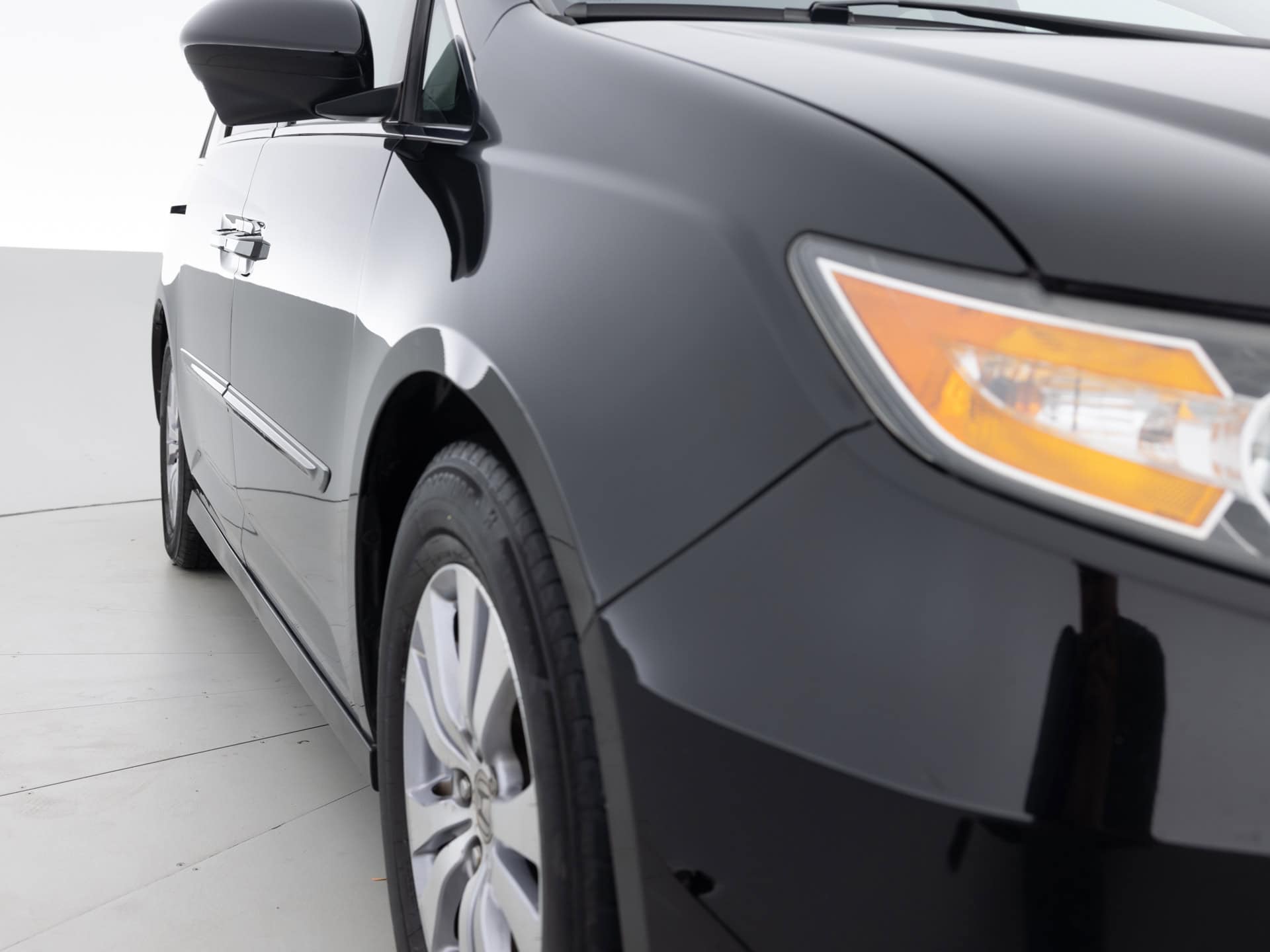 black honda odyssey ex l 4