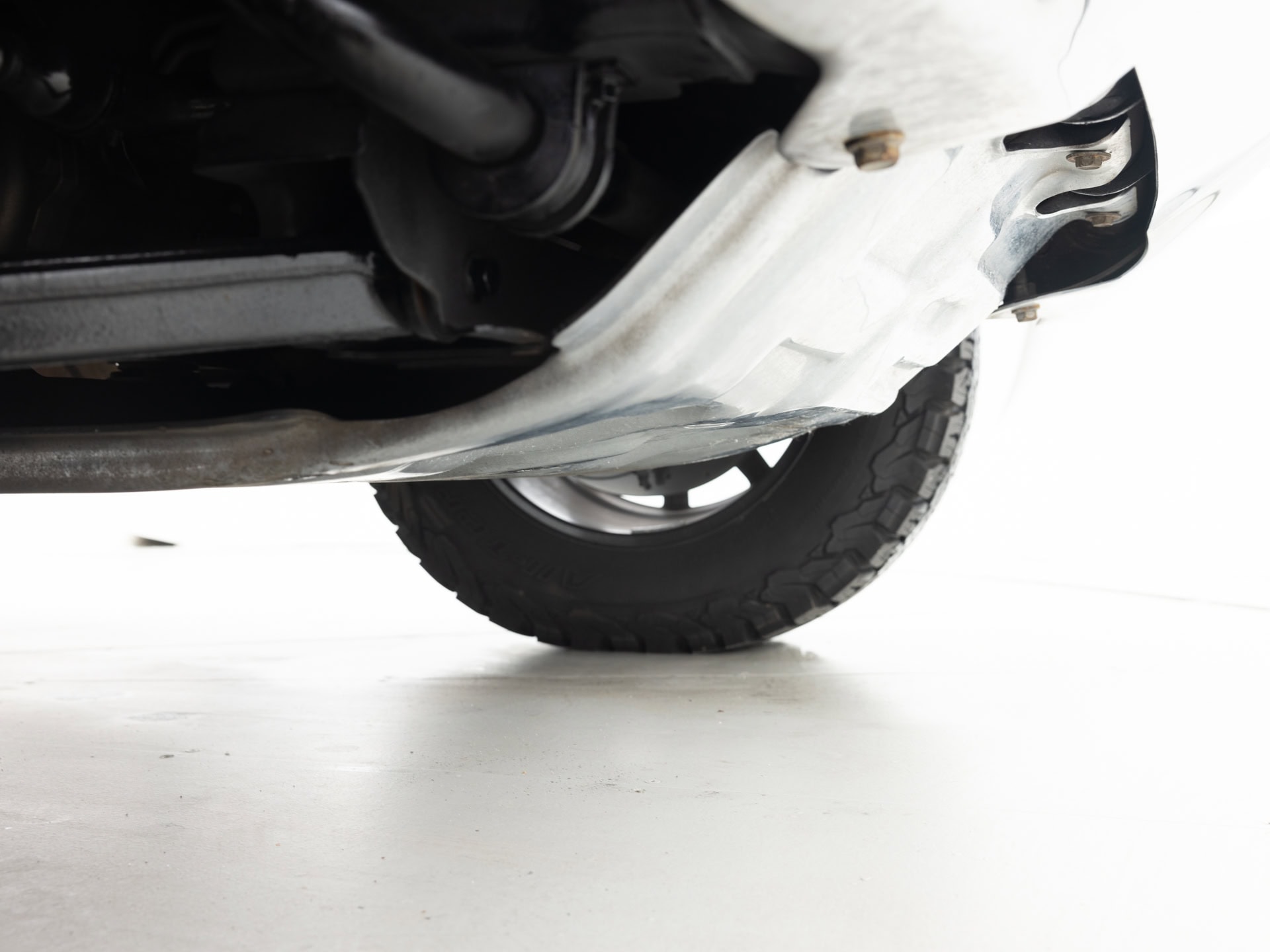 Used Black Hummer H2 SPT-16 for Sale