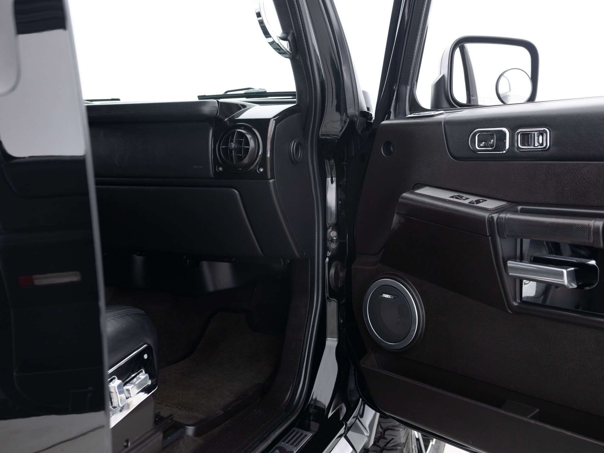 Used Black Hummer H2 SPT-24 for Sale