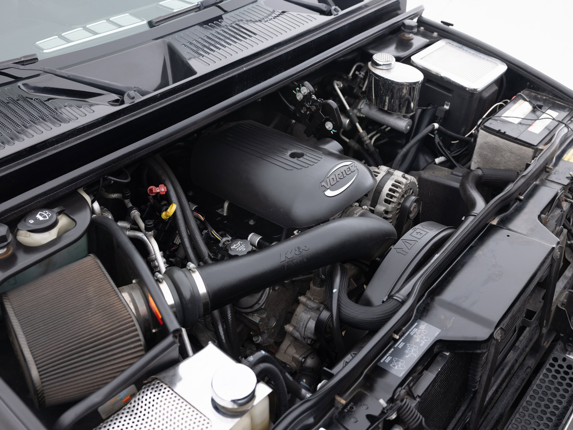 Used Black Hummer H2 SPT-38 for Sale