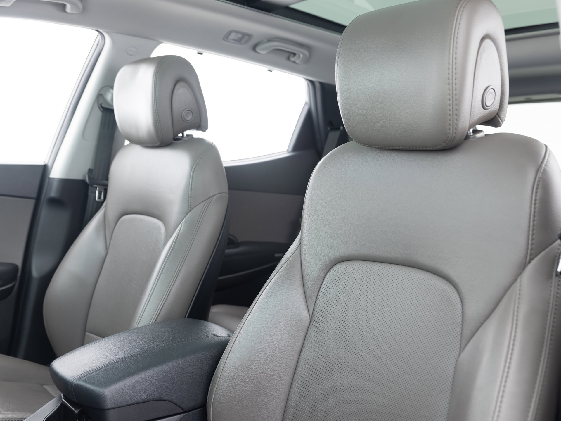 Used Black Hyundai Santa Fe-14 for Sale