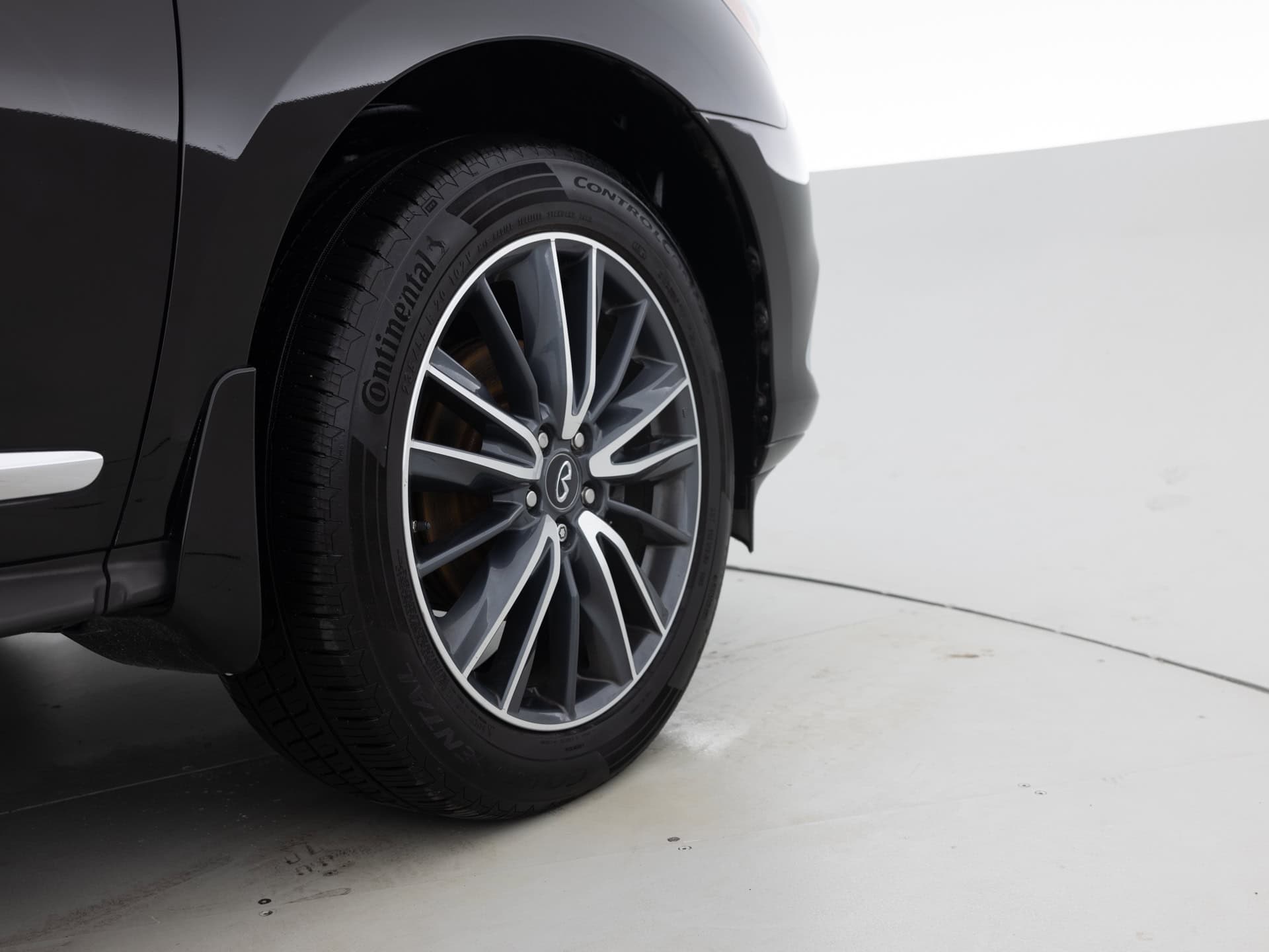 Used Black Infinity QX60-12 for Sale