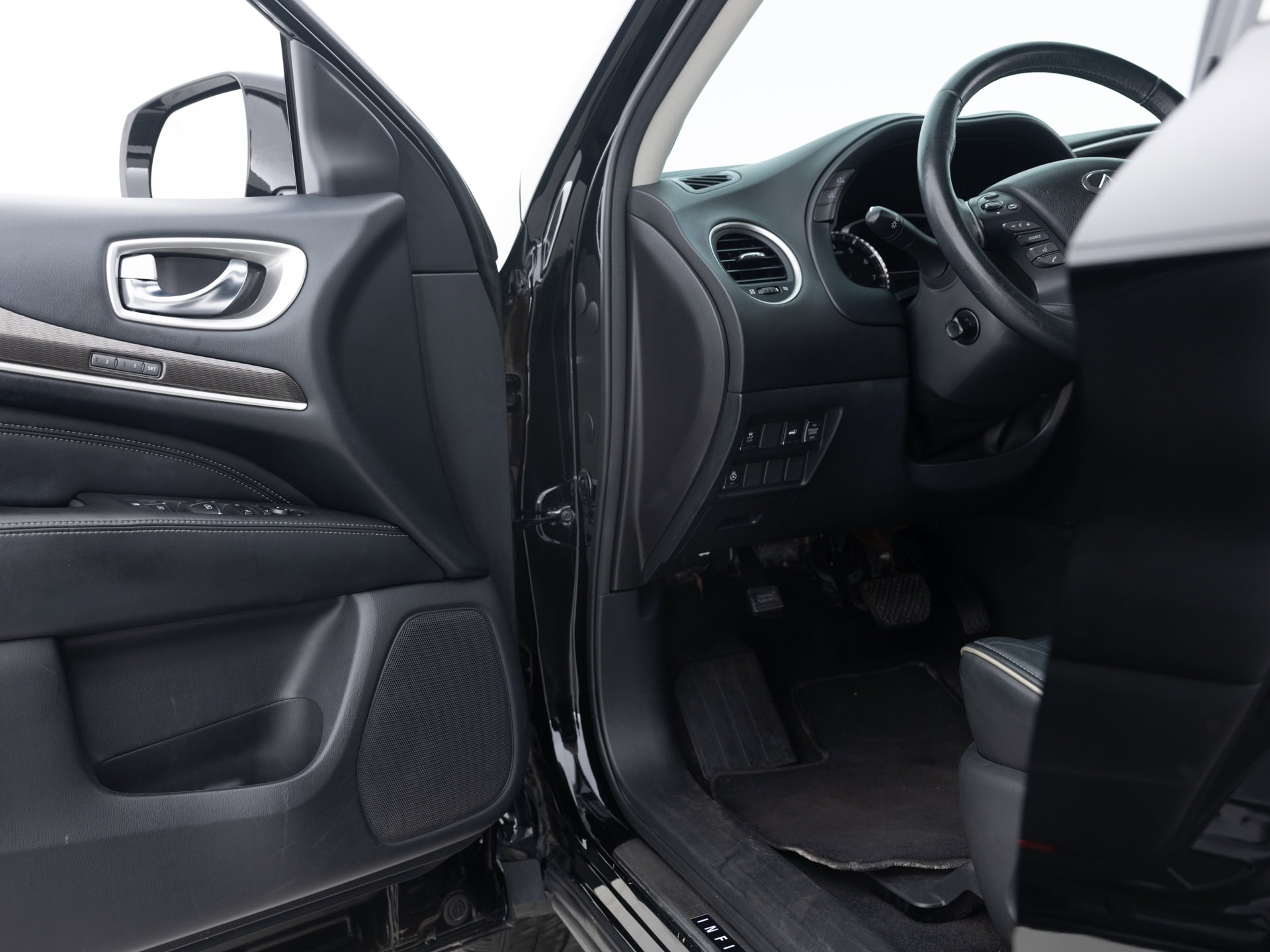 Used Black Infinity QX60-16 for Sale