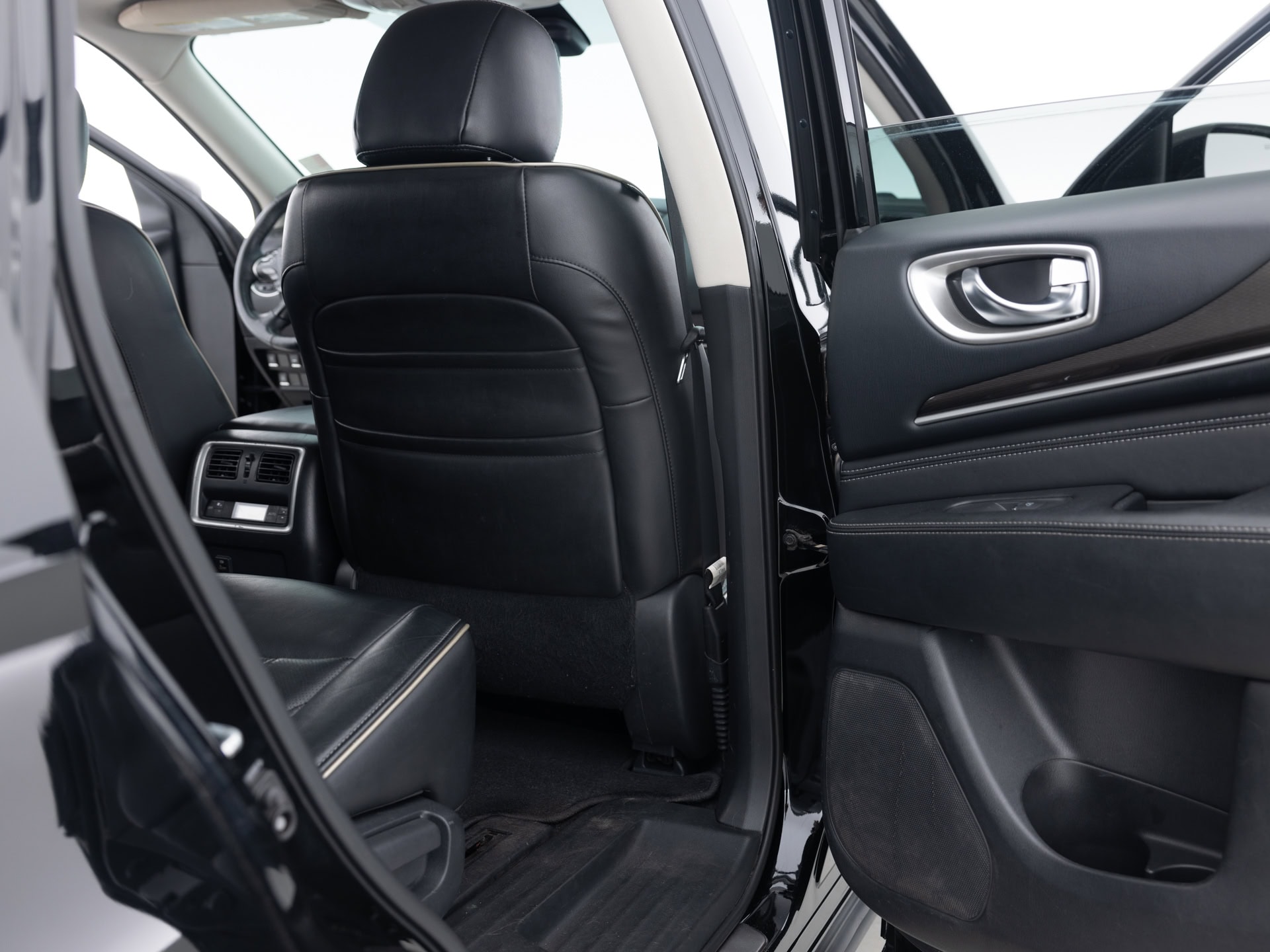 Used Black Infinity QX60-22 for Sale