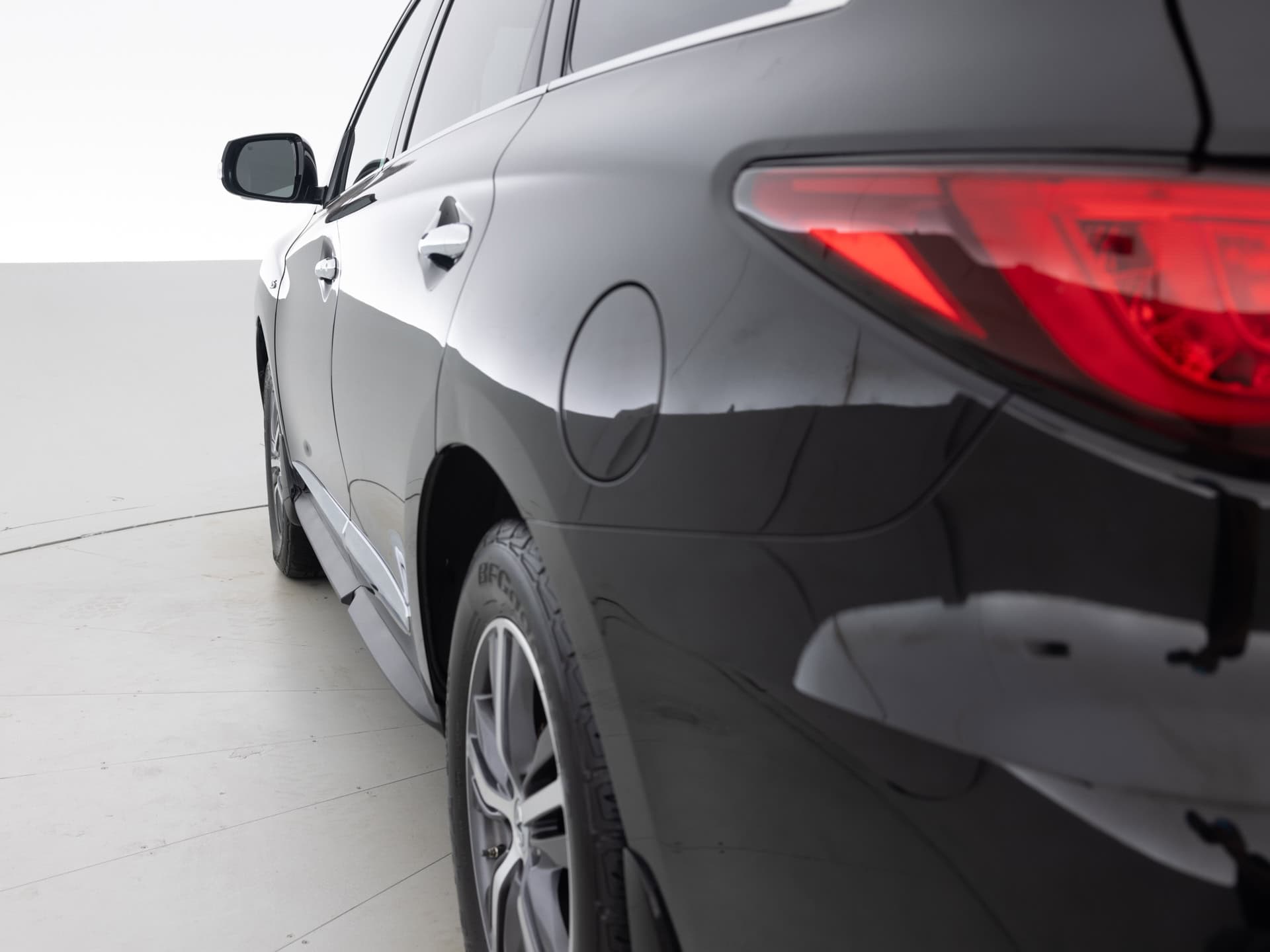 Used Black Infinity QX60-6 for Sale