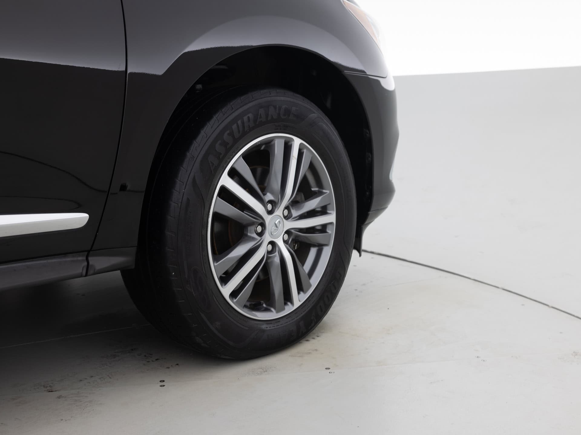 Used Black Infinity QX60 Luxe-12 for Sale