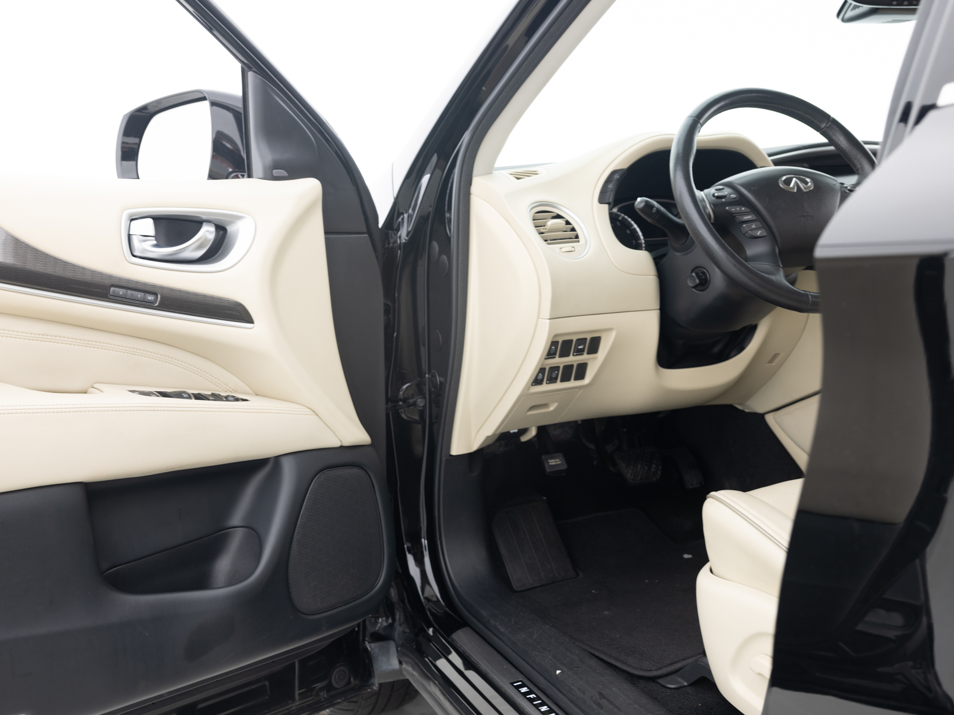 Used Black Infinity QX60 Luxe-16 for Sale