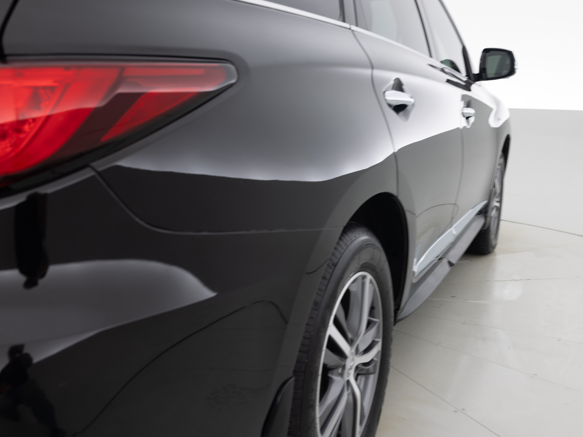 Used Black Infinity QX60 Luxe-5 for Sale