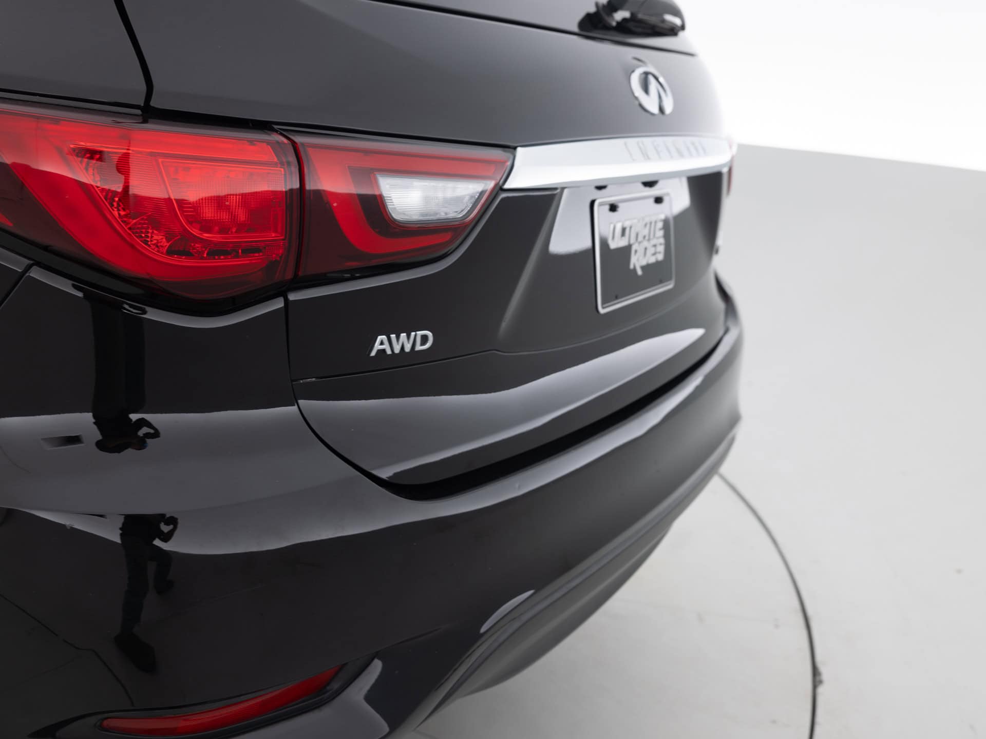 Used Black Infinity QX60 Luxe-8 for Sale